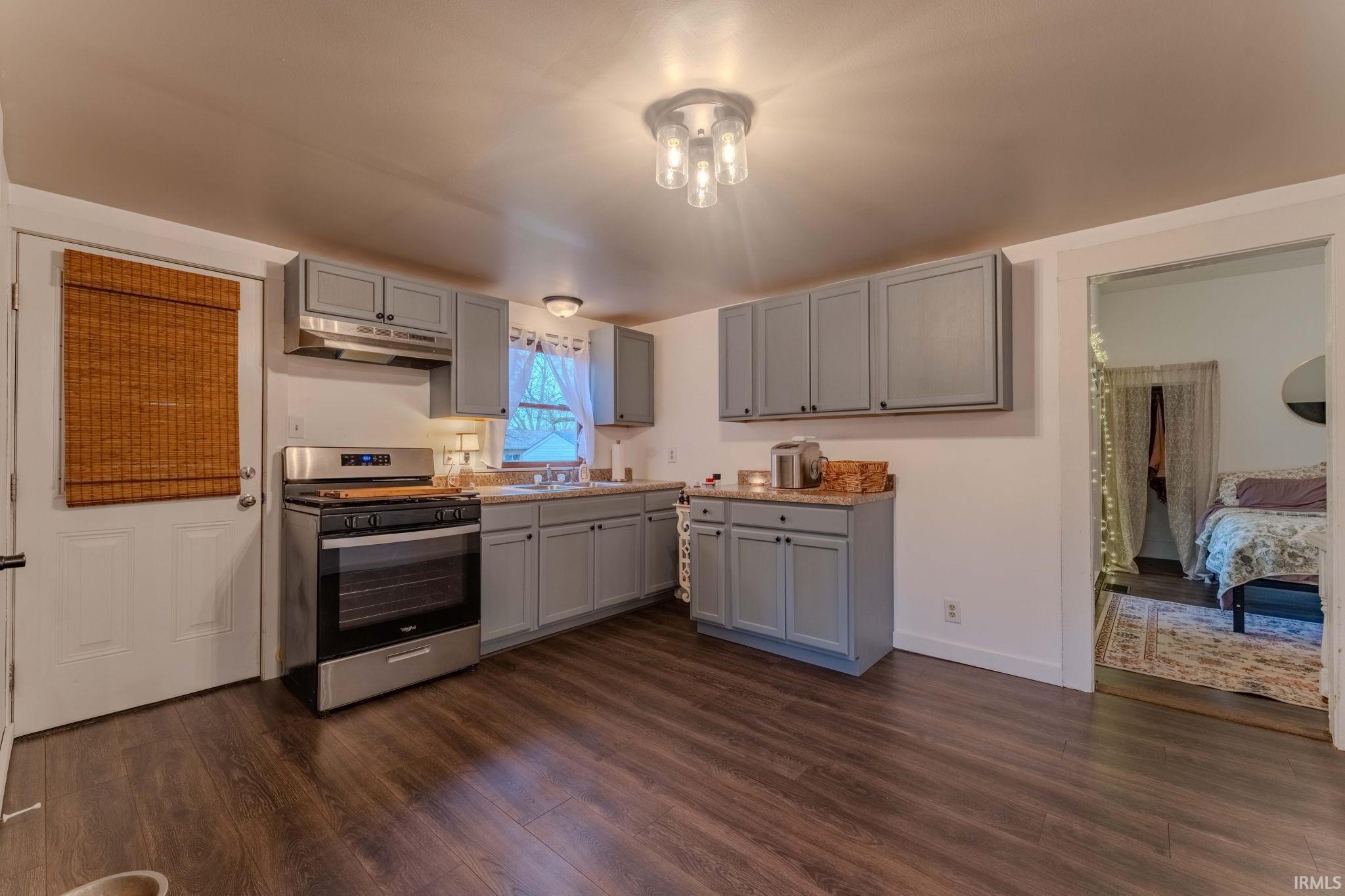 Photo 8 of 1558 Webster Street