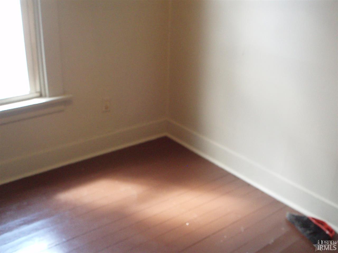 Photo 7 of 938 Herman