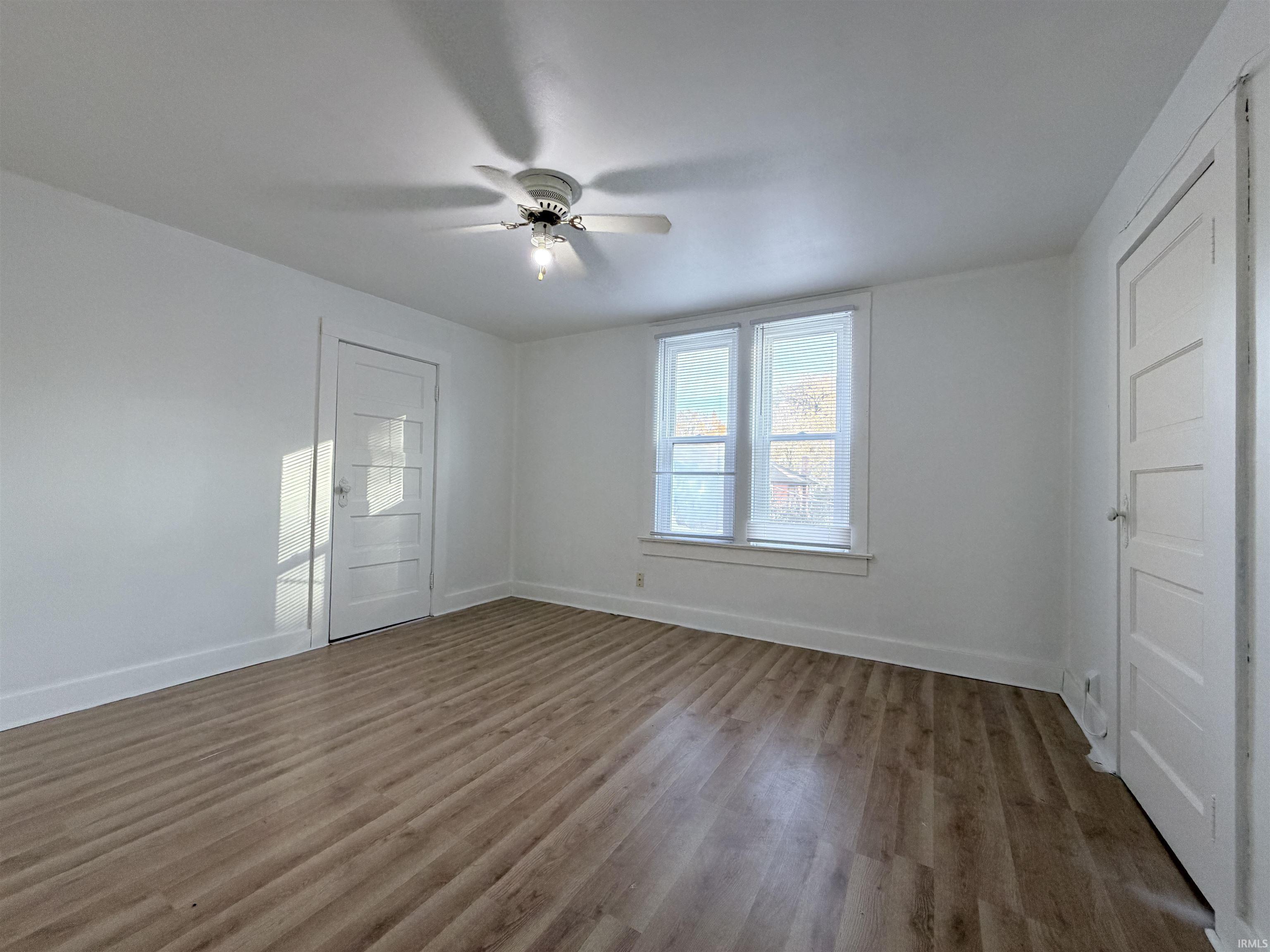 Photo 12 of 925 Cottage Avenue