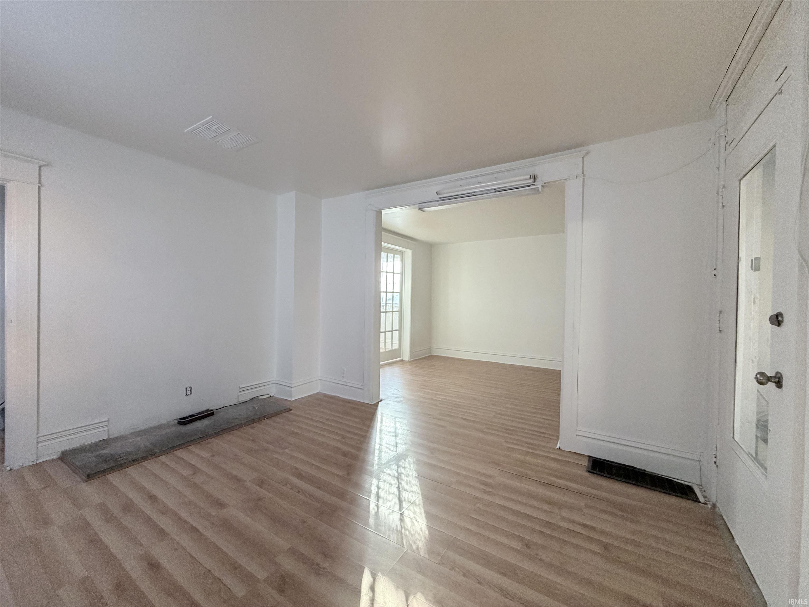 Photo 4 of 925 Cottage Avenue