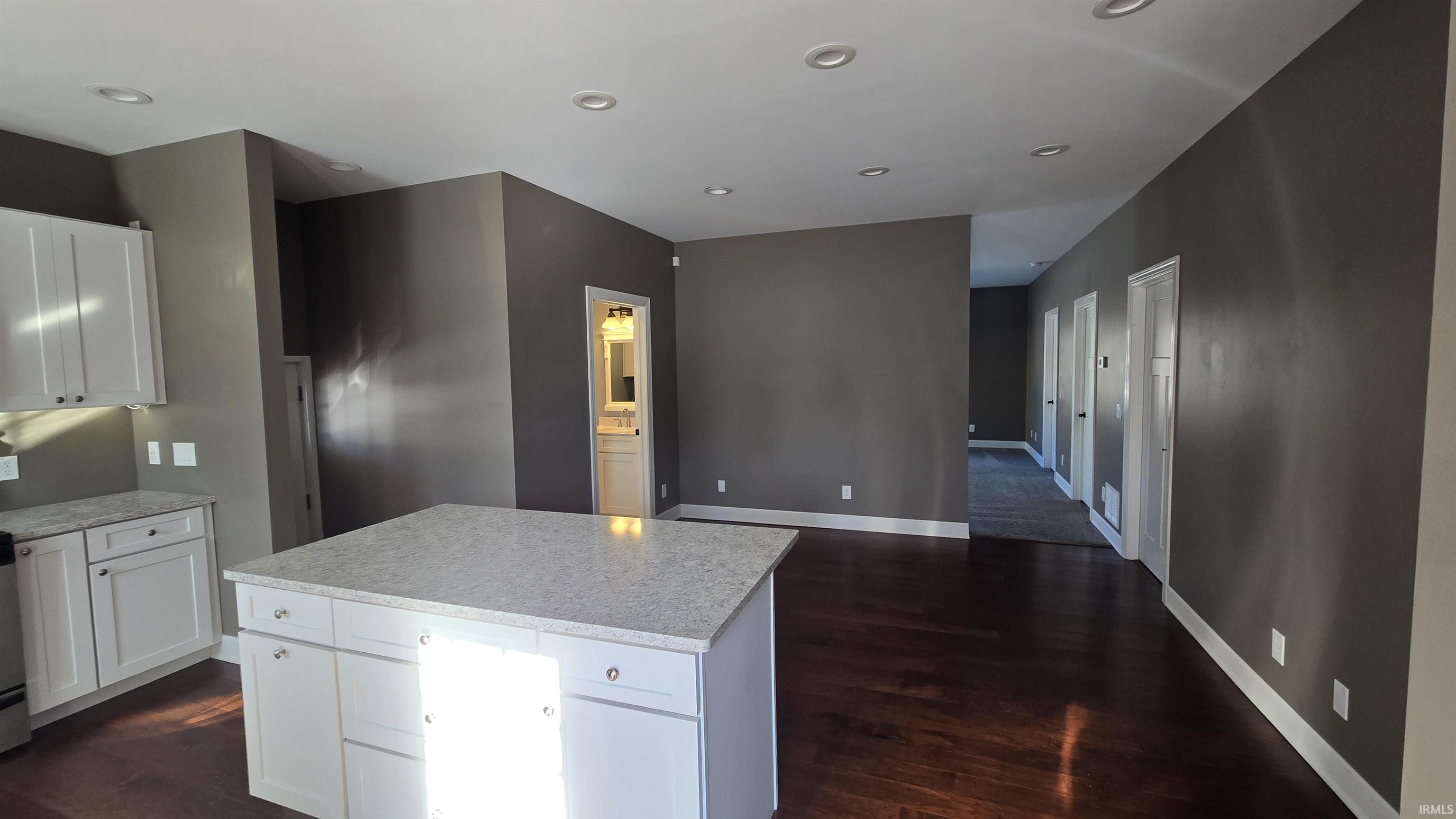 Photo 5 of 111 Carlin Street