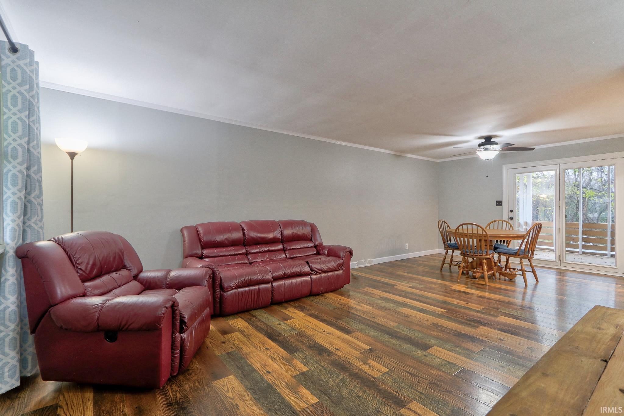 Homes for sale in Newburgh, IN | 806 Treelane Dr, Newburgh, IN 47630 | MLS# 202547443