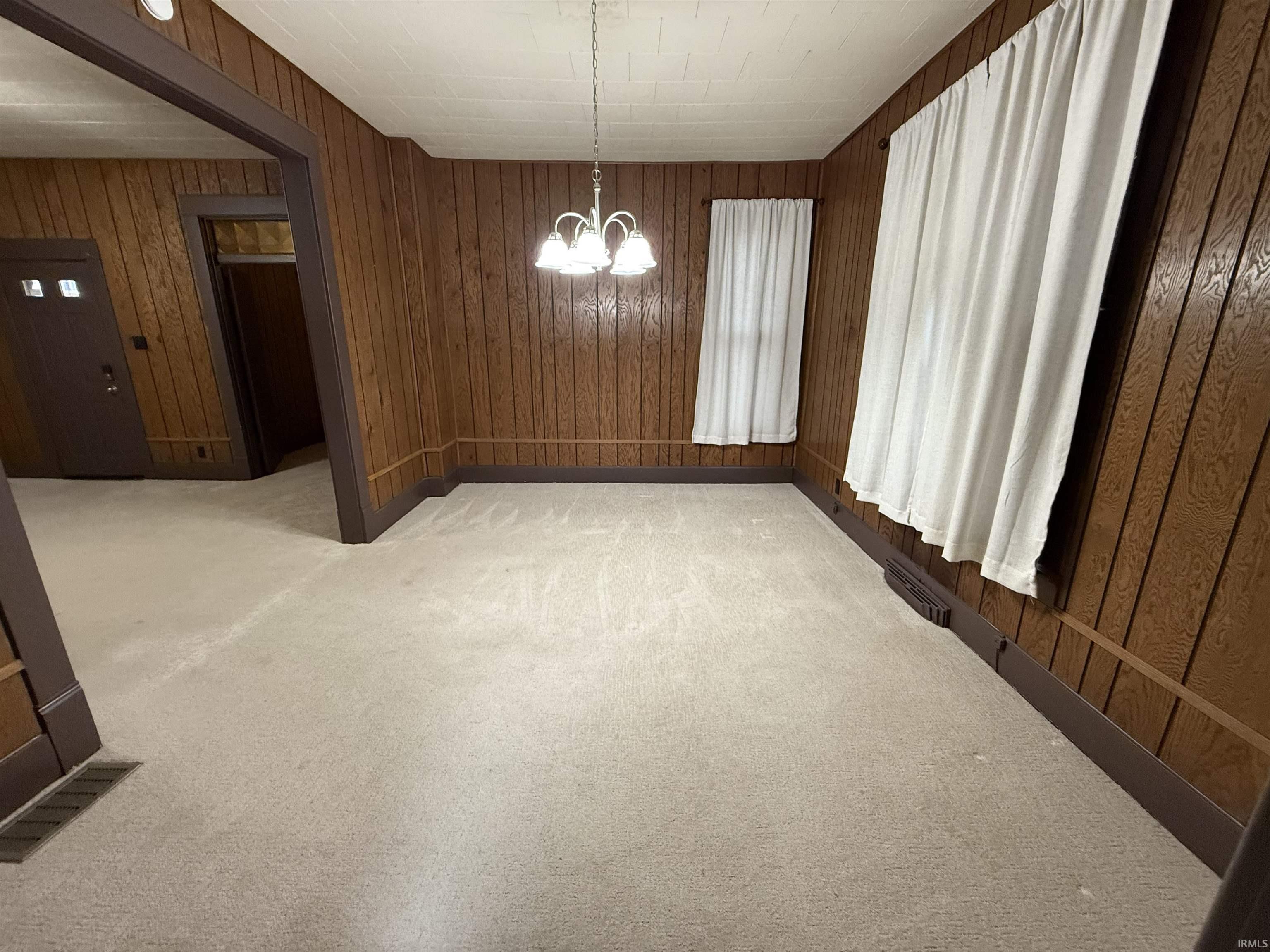 Homes for sale in Vincennes, IN | 2013 N 2Nd St, Vincennes, IN 47591 | MLS# 202547472