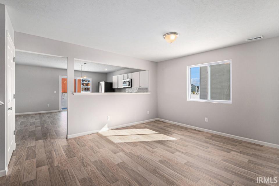 Photo 5 of 8247 Catberry Trail