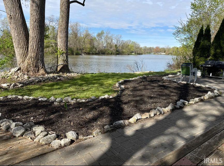 Homes for sale in Hartford City, IN | 200 N Mohee Dr, Hartford City, IN 47348 | MLS# 202547639