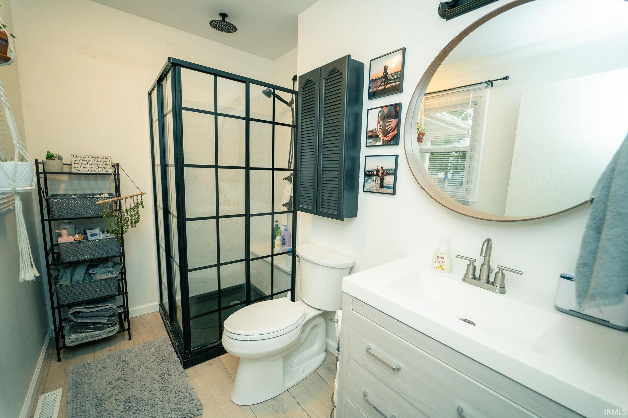 Photo 16 of 618 Ingle Drive