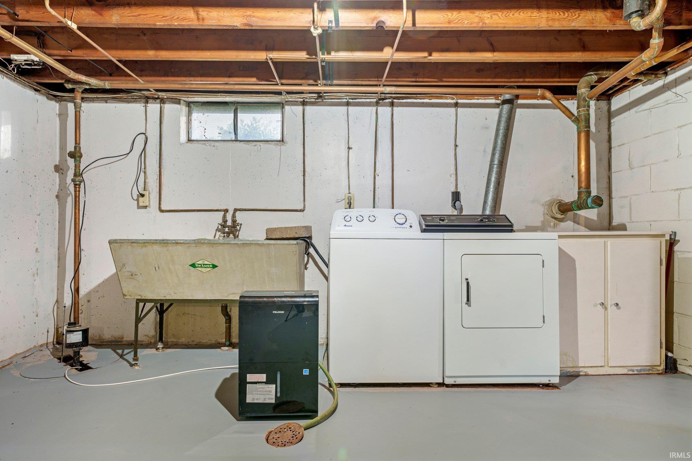 Photo 16 of 128 Manor Avenue