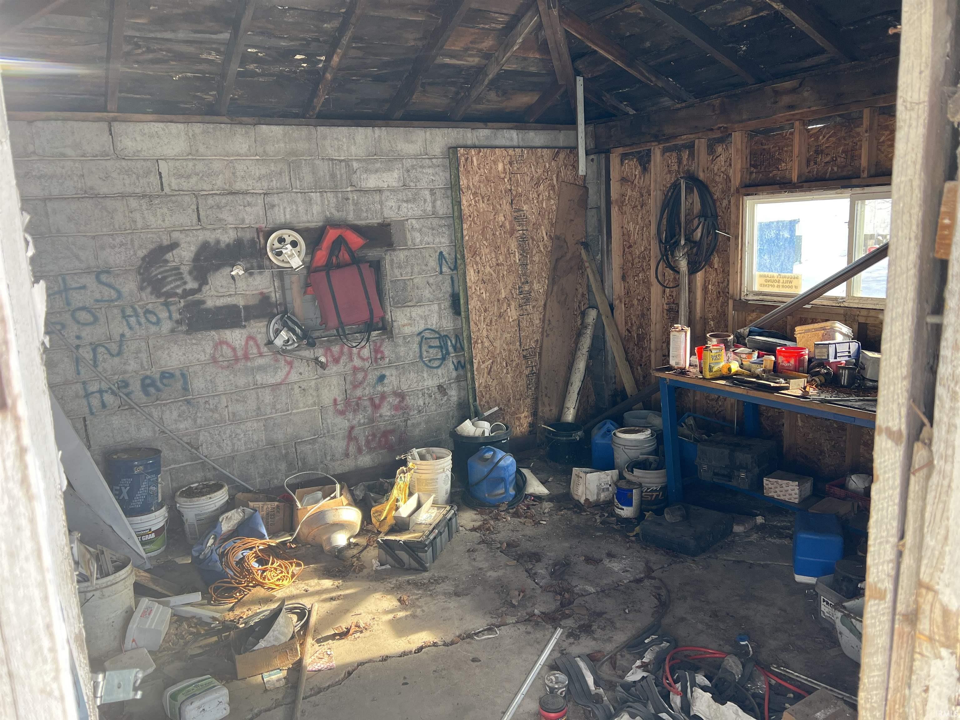 Homes for sale in Decatur, IN | 1115 Adams St, Decatur, IN 46733 | MLS# 202547717