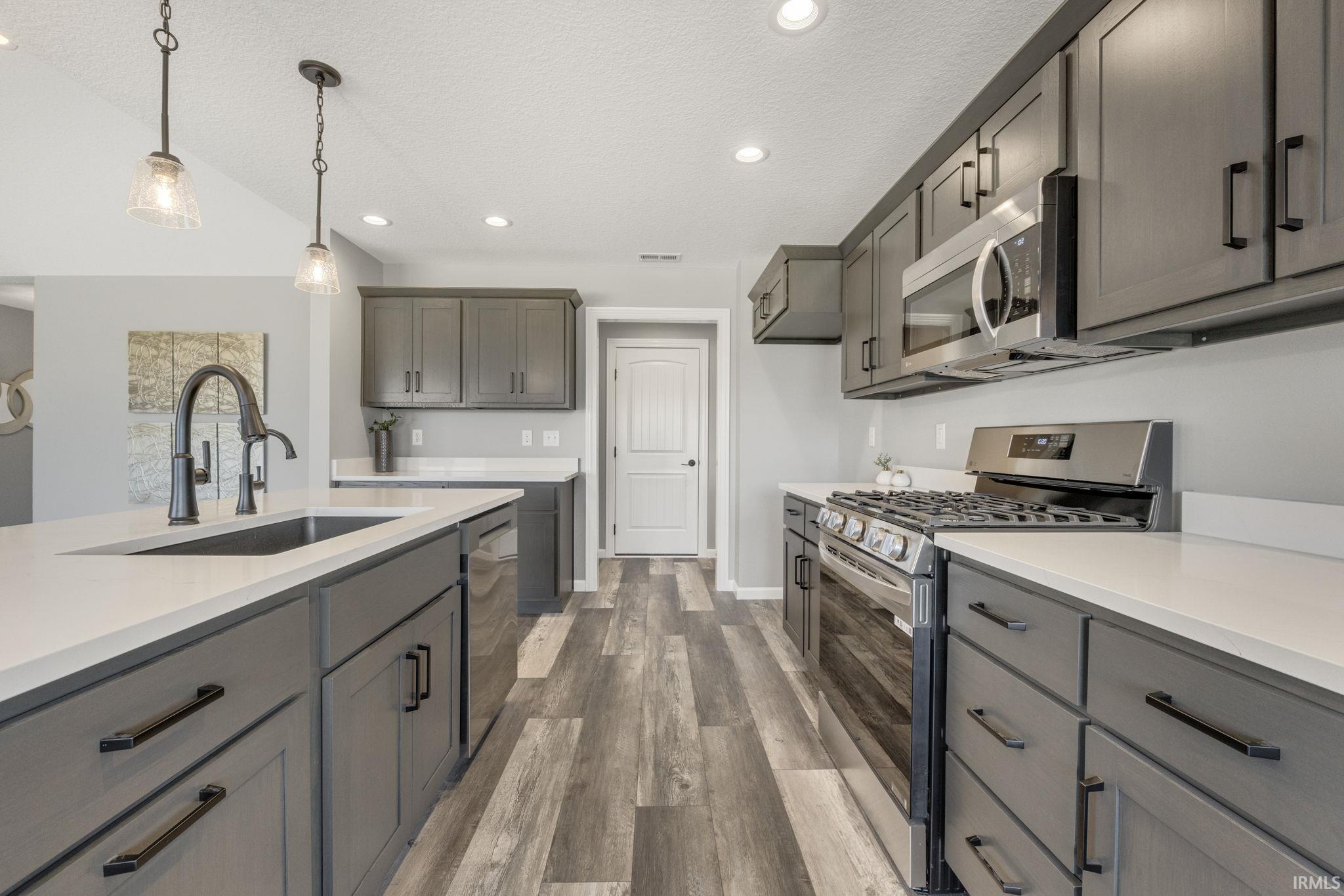 Photo 12 of 5165 Greyson Heights Drive