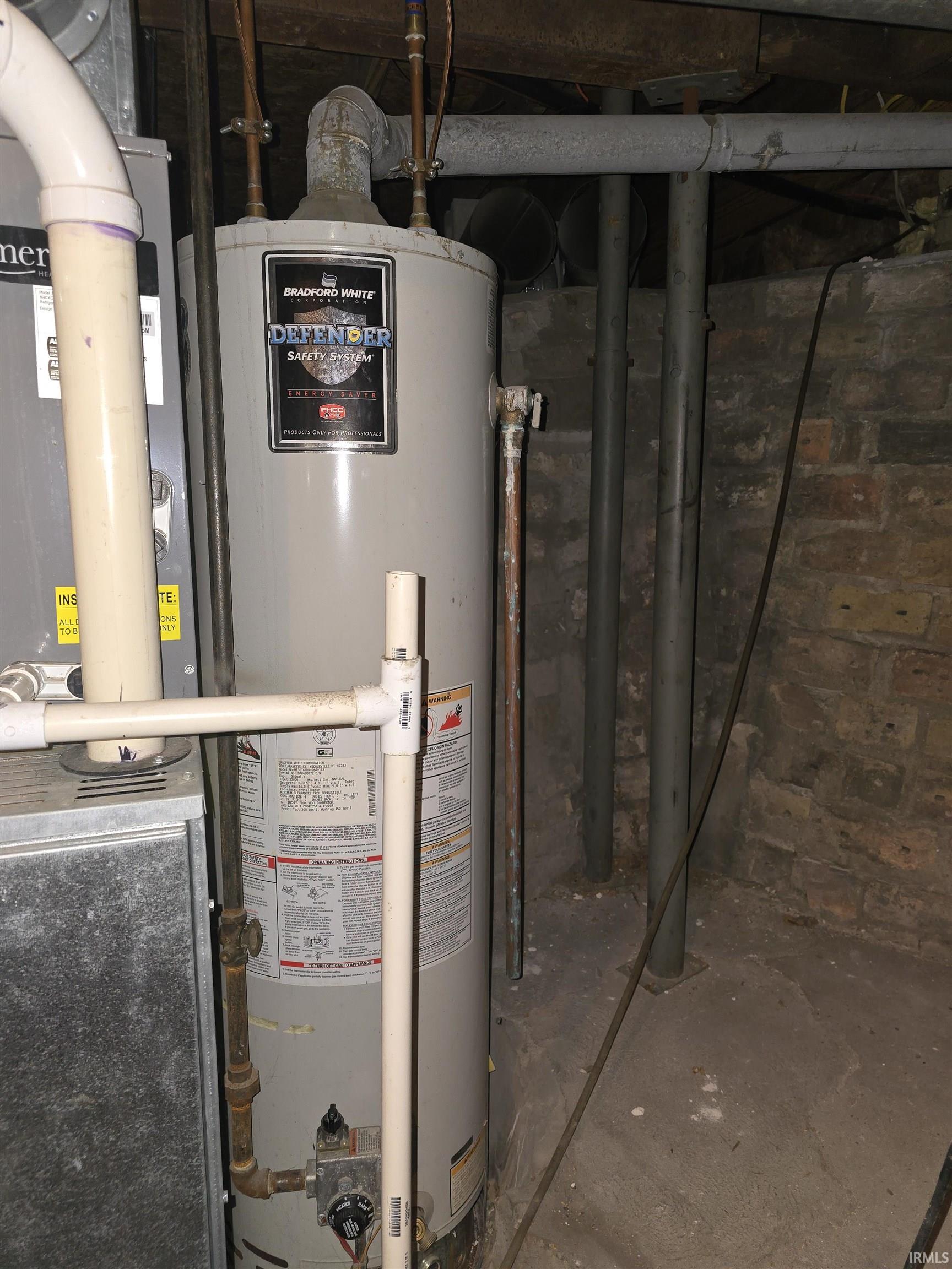 Photo 21 of 822 N Michigan St Street