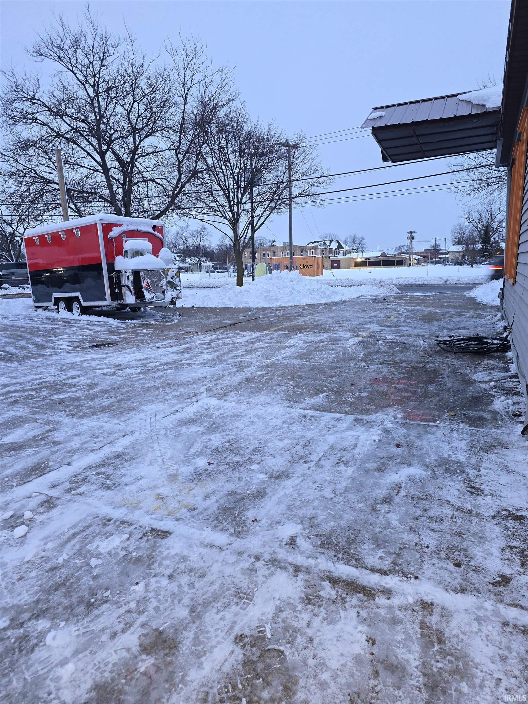 Photo 26 of 822 N Michigan St Street