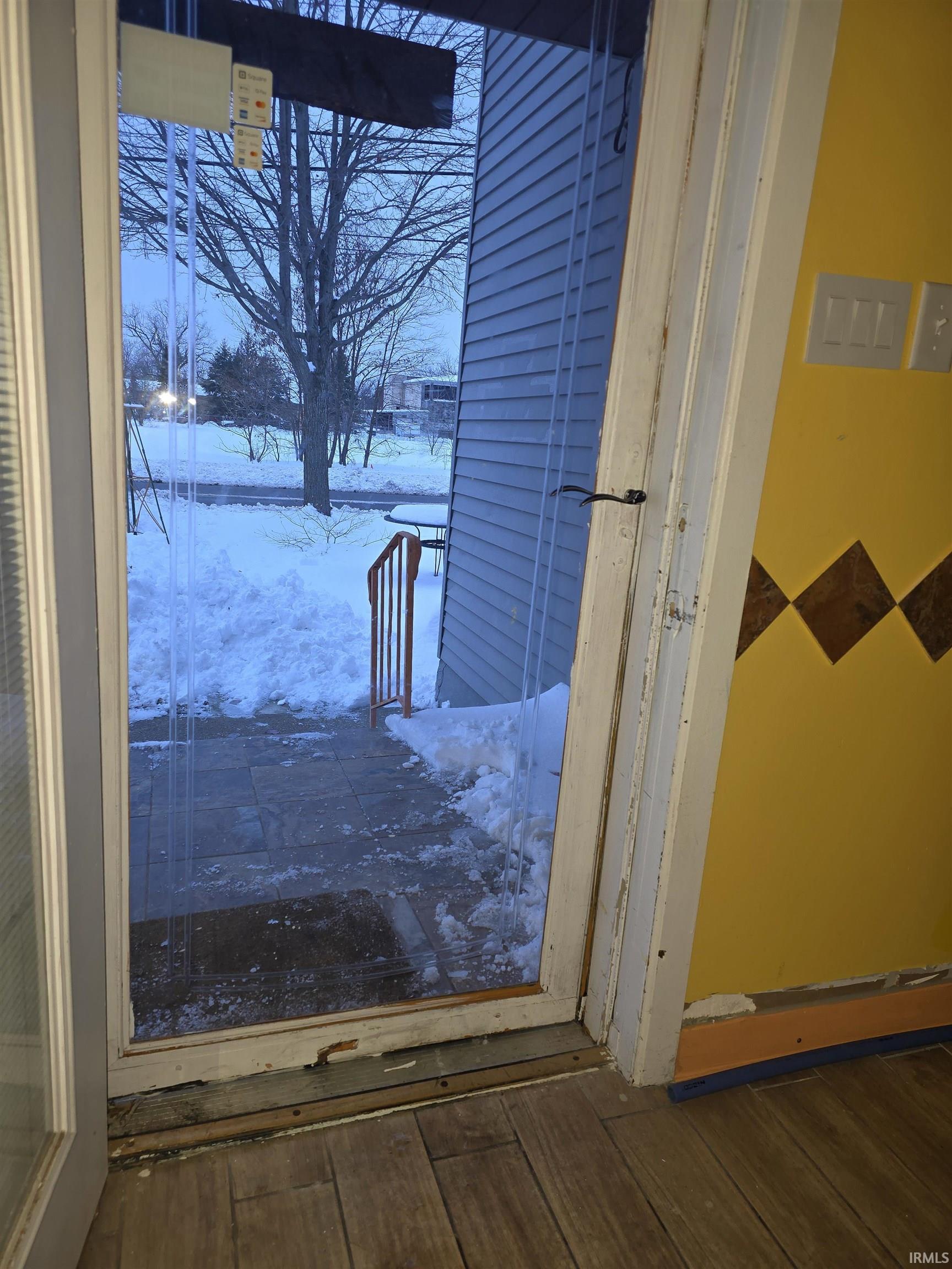 Photo 3 of 822 N Michigan St Street