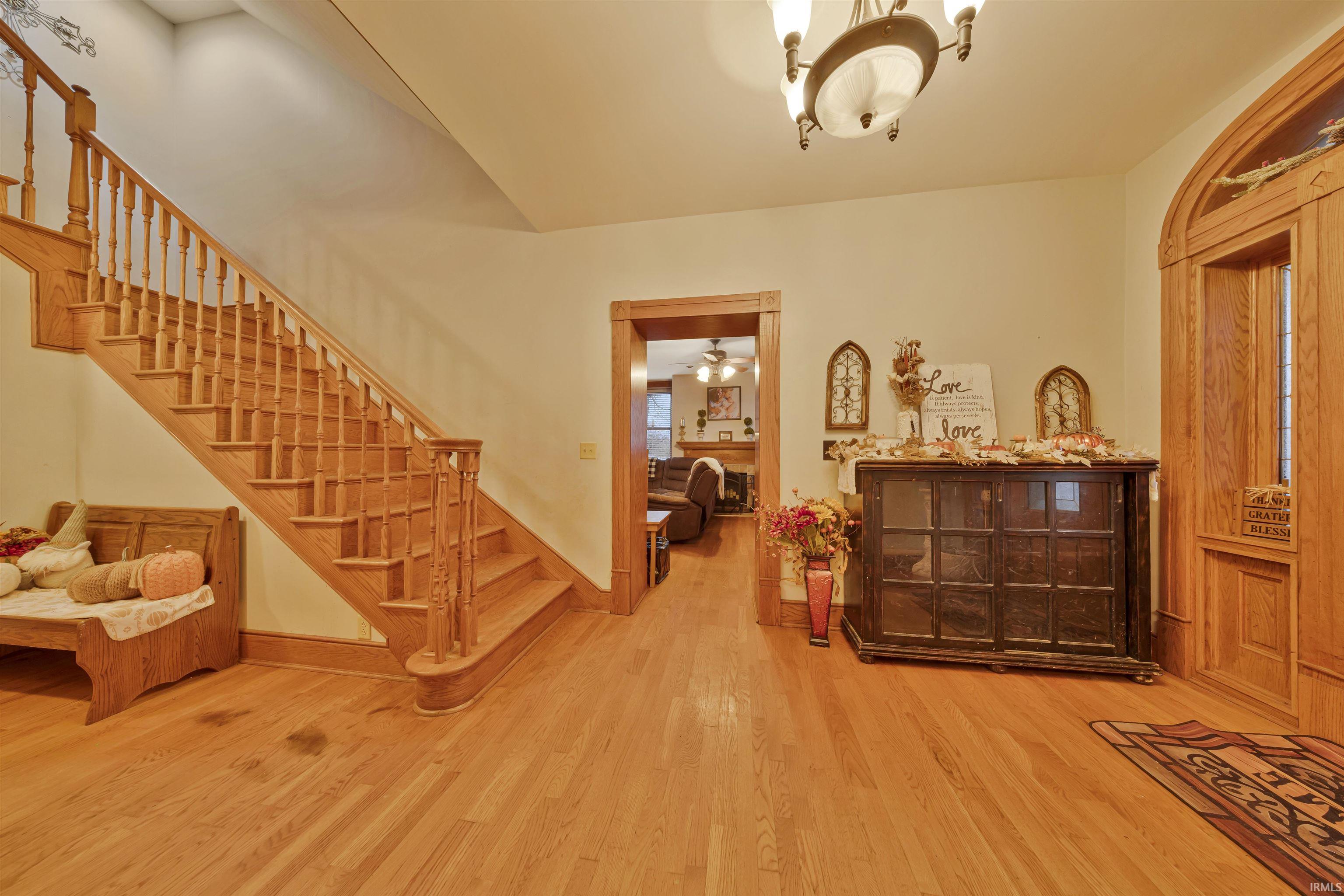 Homes for sale in Mount Vernon, IN | 917 Mill St, Mount Vernon, IN 47620 | MLS# 202547853