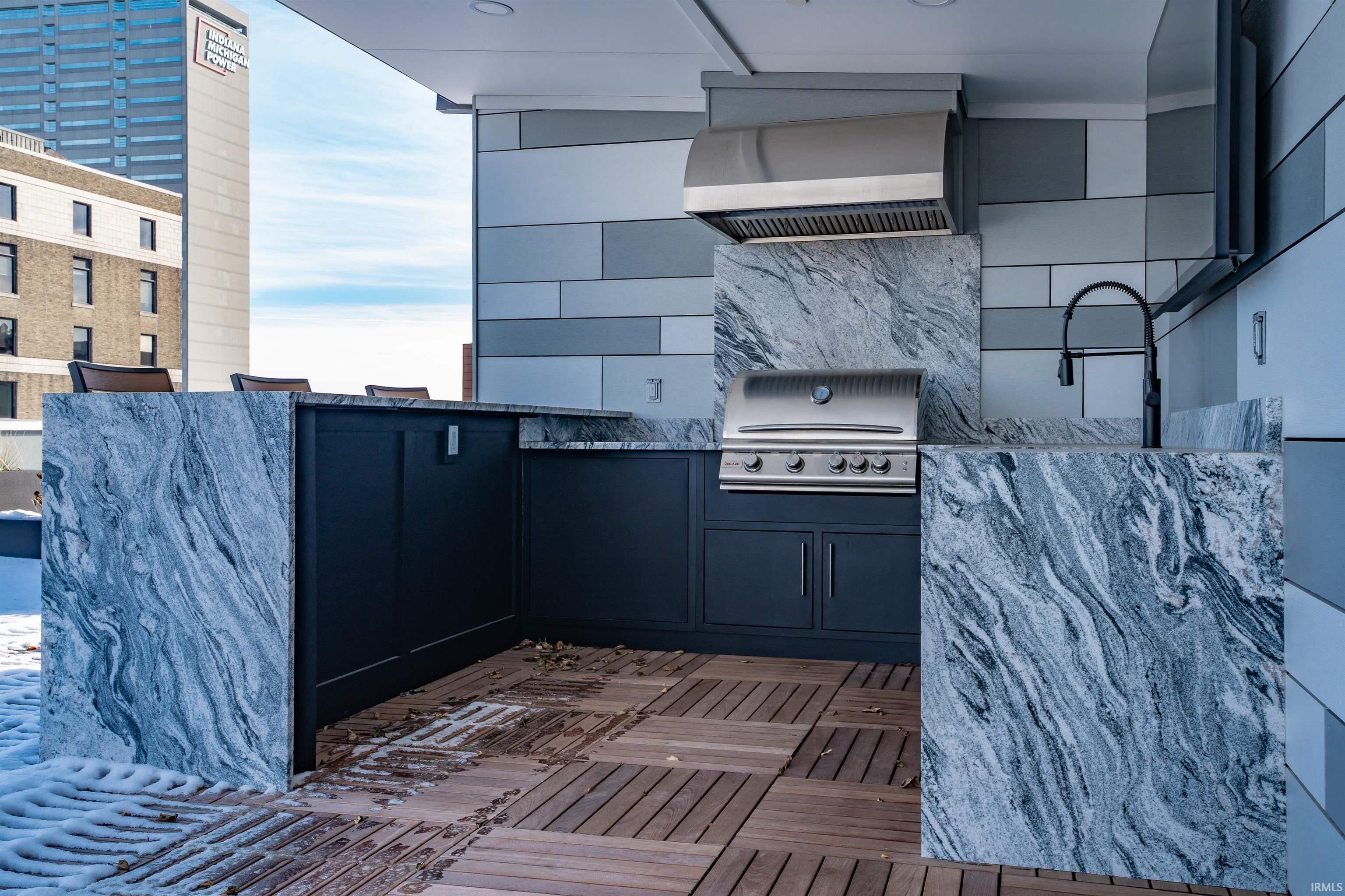 Homes for sale in Fort Wayne, IN | 202 W Berry St #710, Fort Wayne, IN 46802 | MLS# 202547914