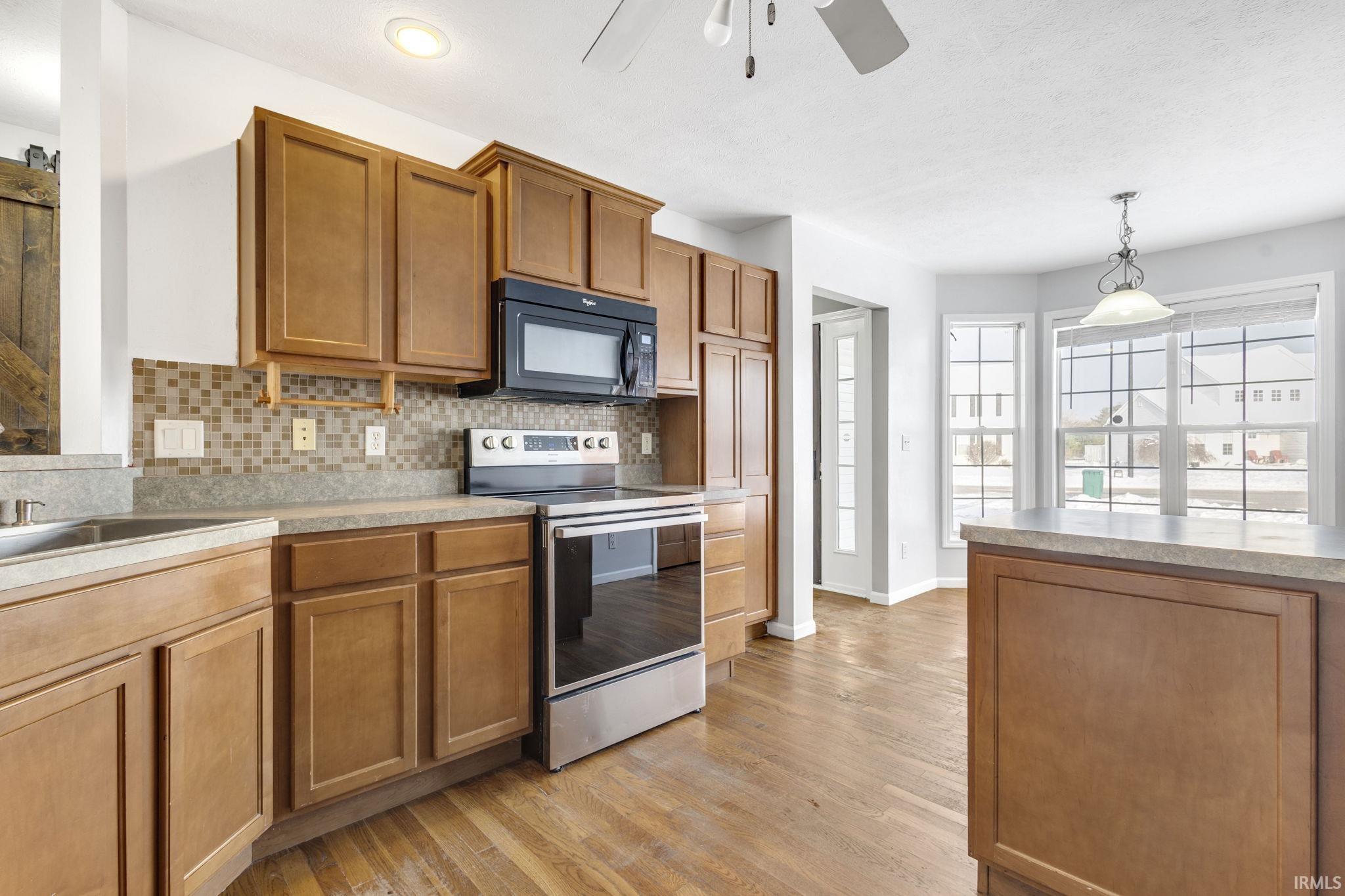 Homes for sale in Mishawaka, IN | 3127 Brunswick Square Dr, Mishawaka, IN 46544 | MLS# 202547950