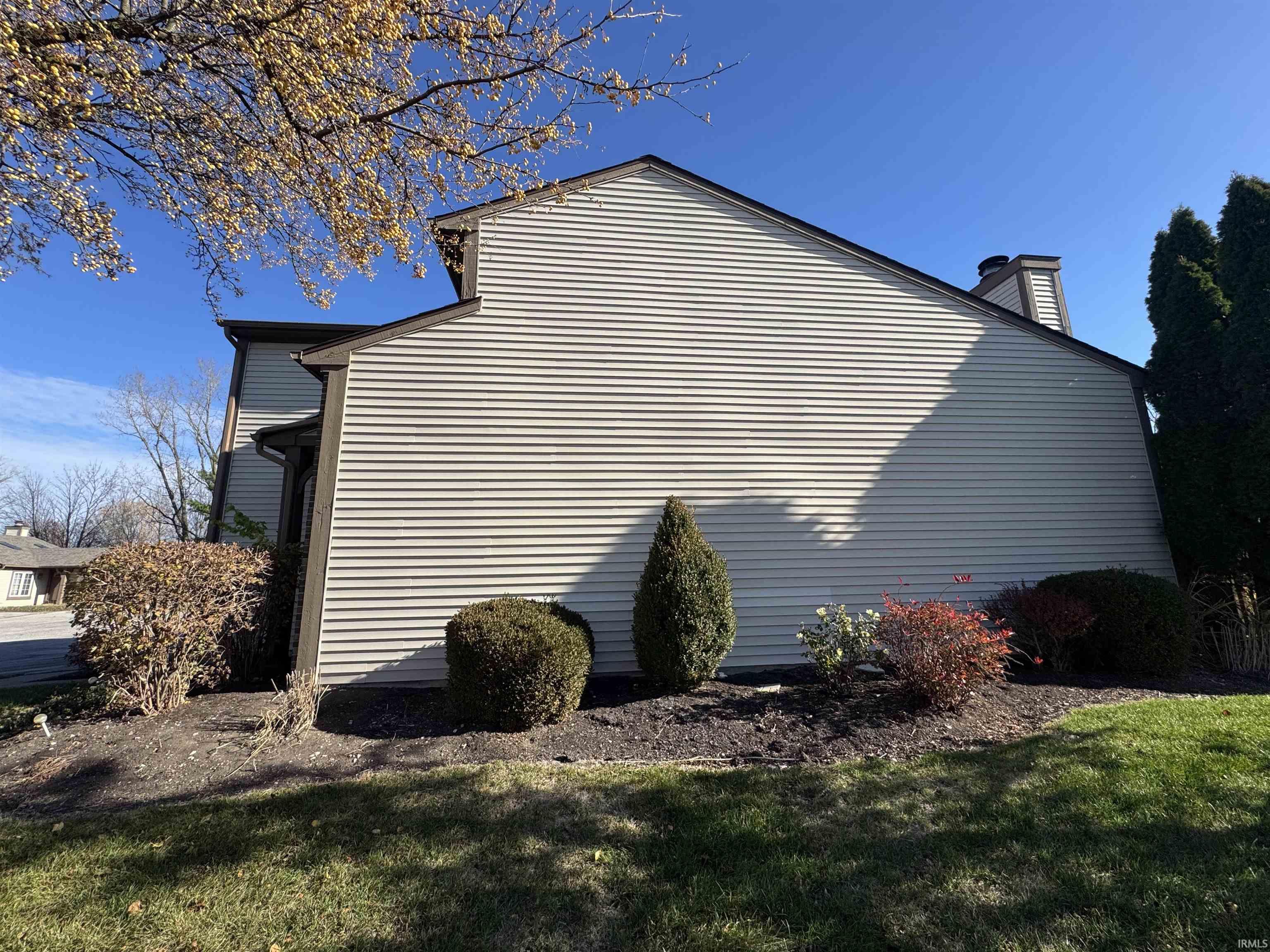 Homes for sale in Fort Wayne, IN | 7130 Thamesford Dr, Fort Wayne, IN 46835 | MLS# 202548041