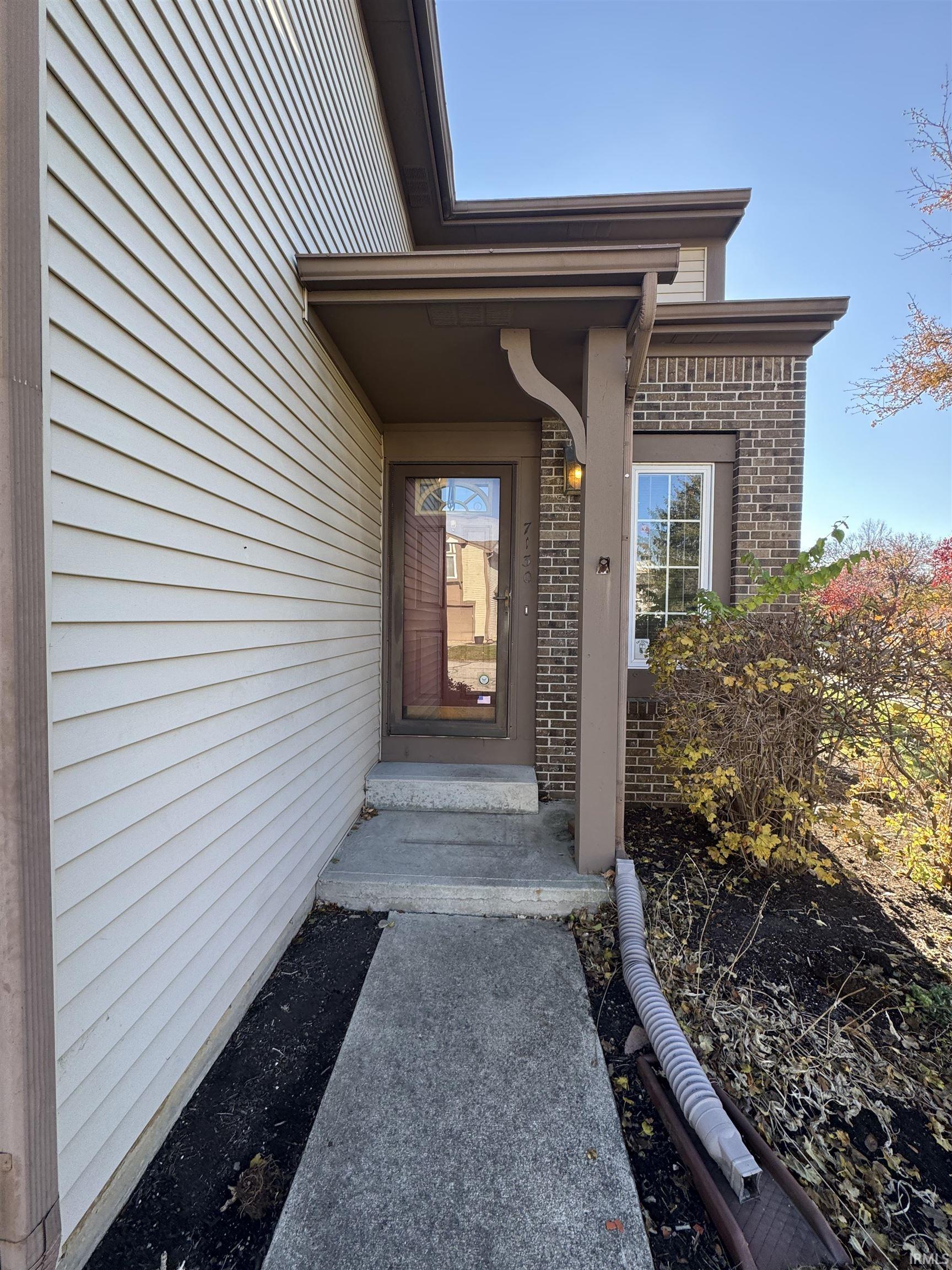 Homes for sale in Fort Wayne, IN | 7130 Thamesford Dr, Fort Wayne, IN 46835 | MLS# 202548041