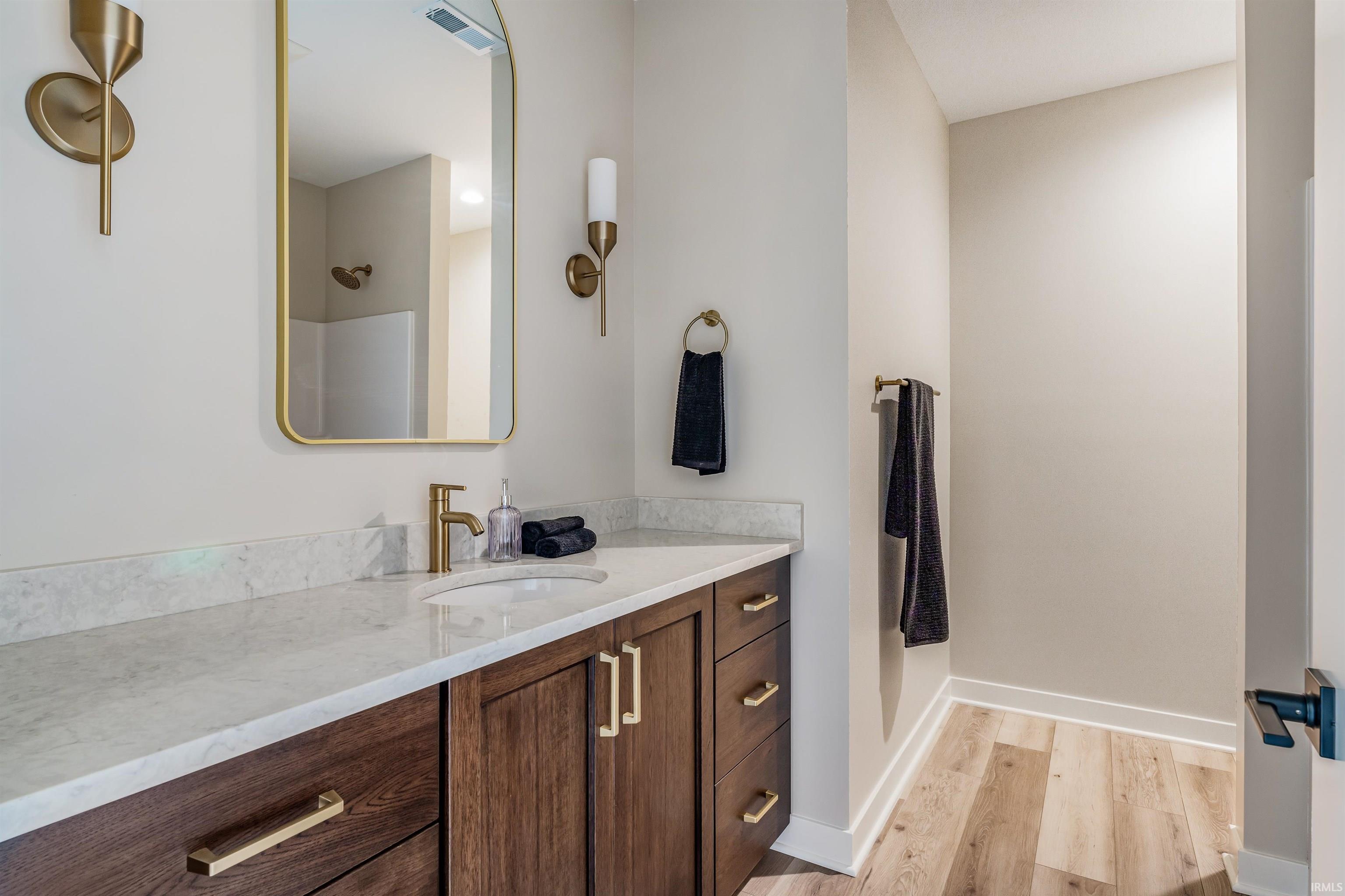 Photo 33 of 670 Gatcombe Run