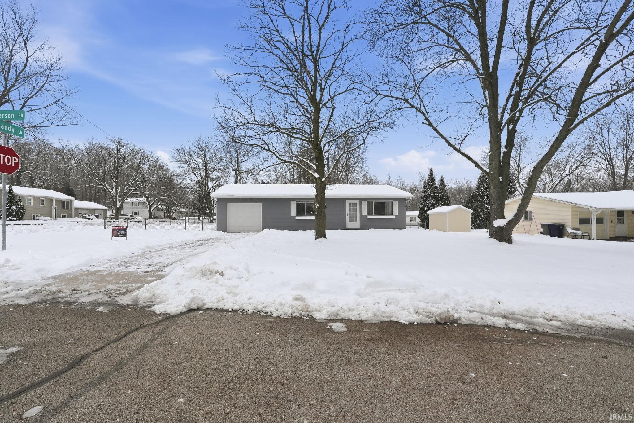 Homes for sale in Warsaw, IN | 2710 E Patterson Rd, Warsaw, IN 46582 | MLS# 202548106