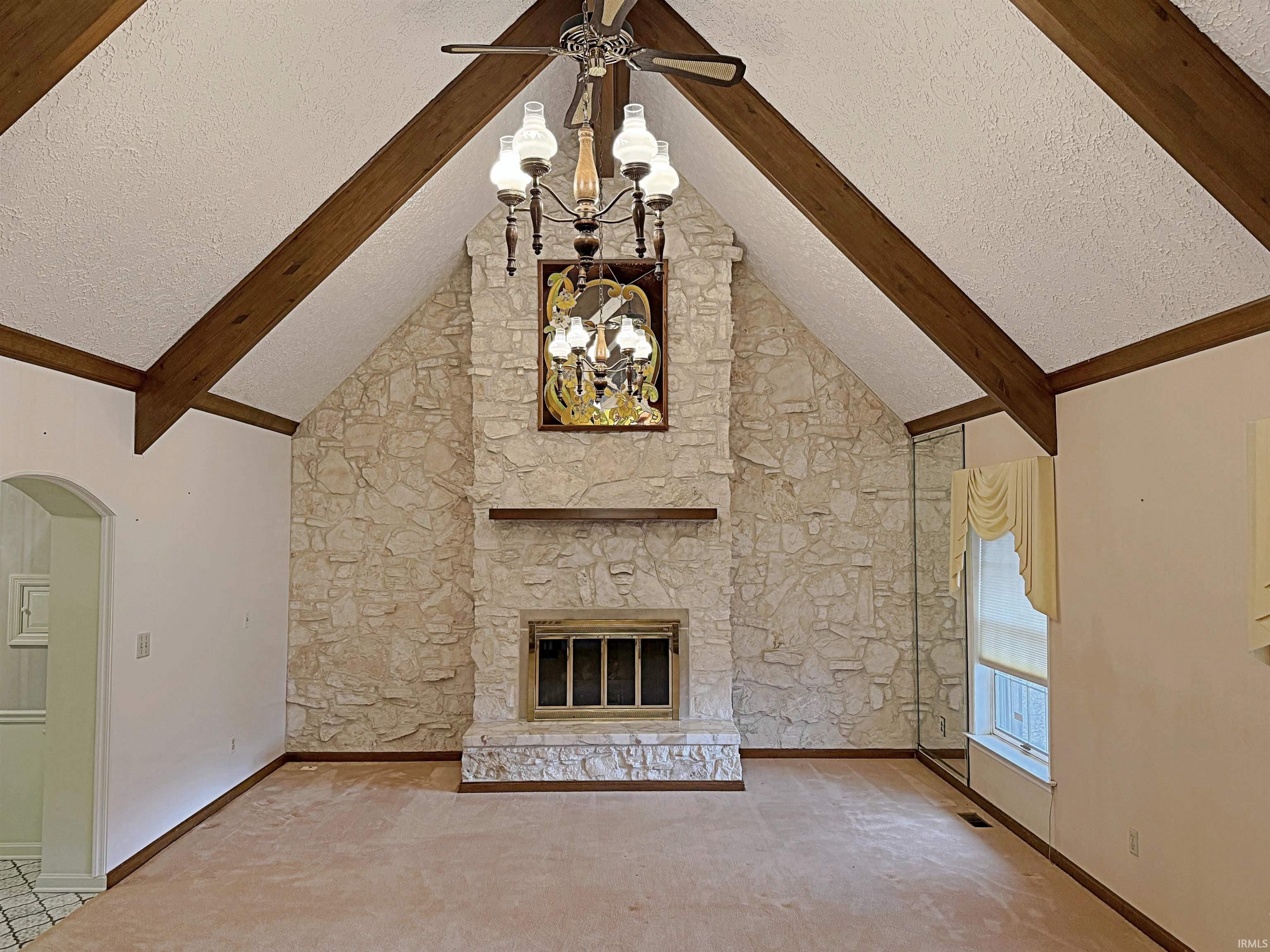 Homes for sale in Loogootee, IN | 13551 Mt Calvary Rd, Loogootee, IN 47553 | MLS# 202548147