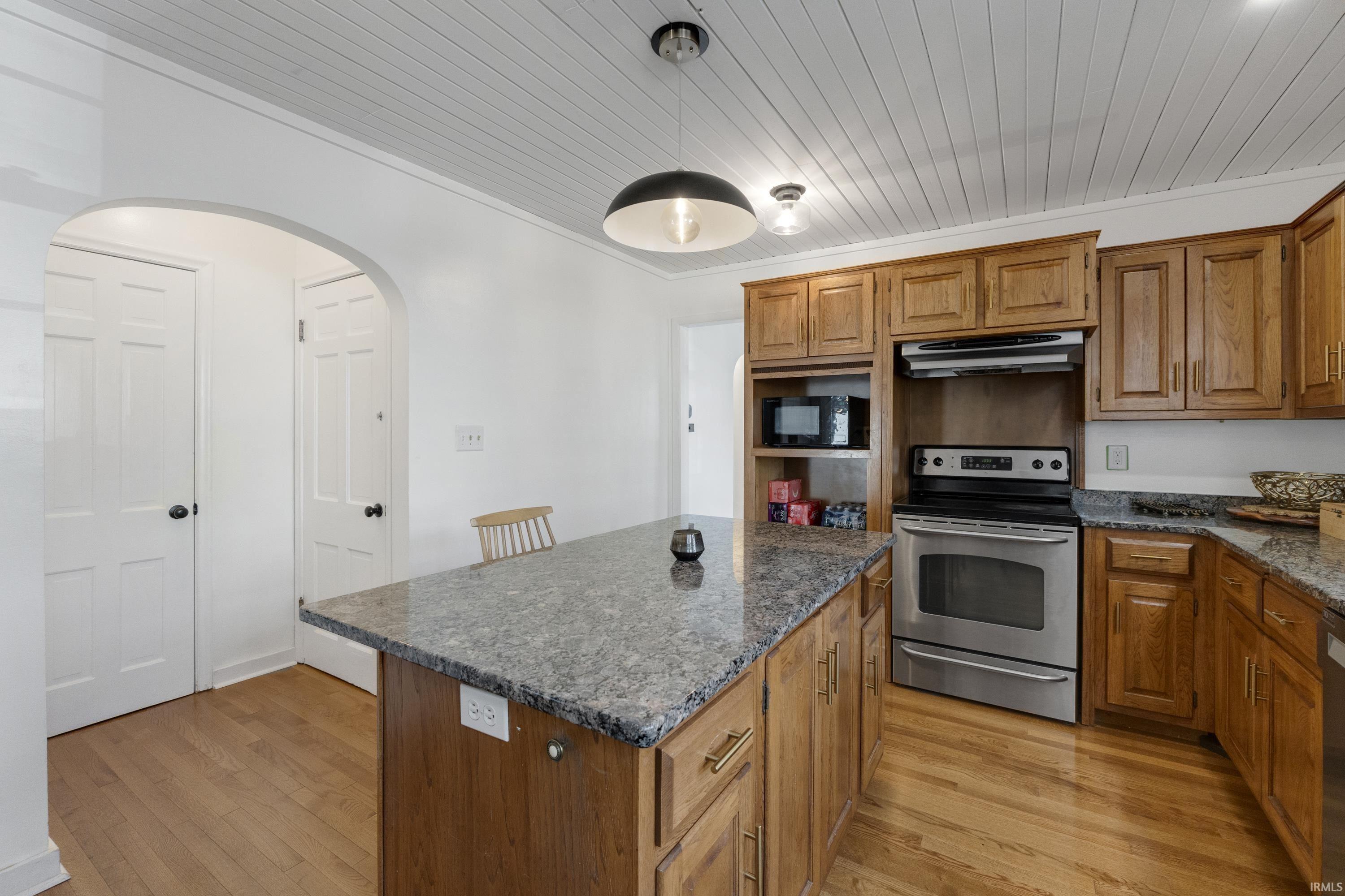 Photo 8 of 3546 Willowdale Road