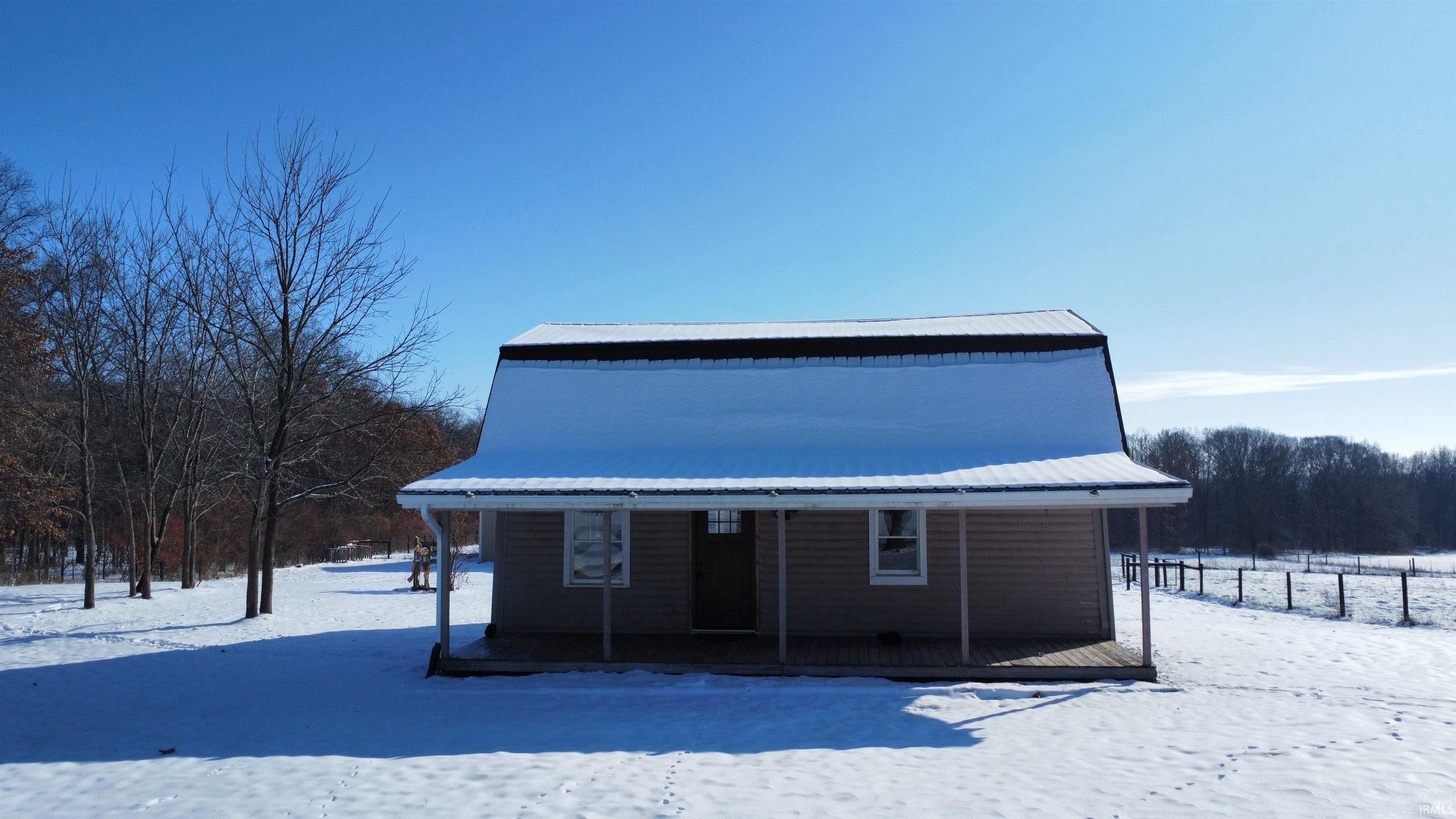 Homes for sale in Williamsport, IN | 3383 S Grant St, Williamsport, IN 47993 | MLS# 202548211