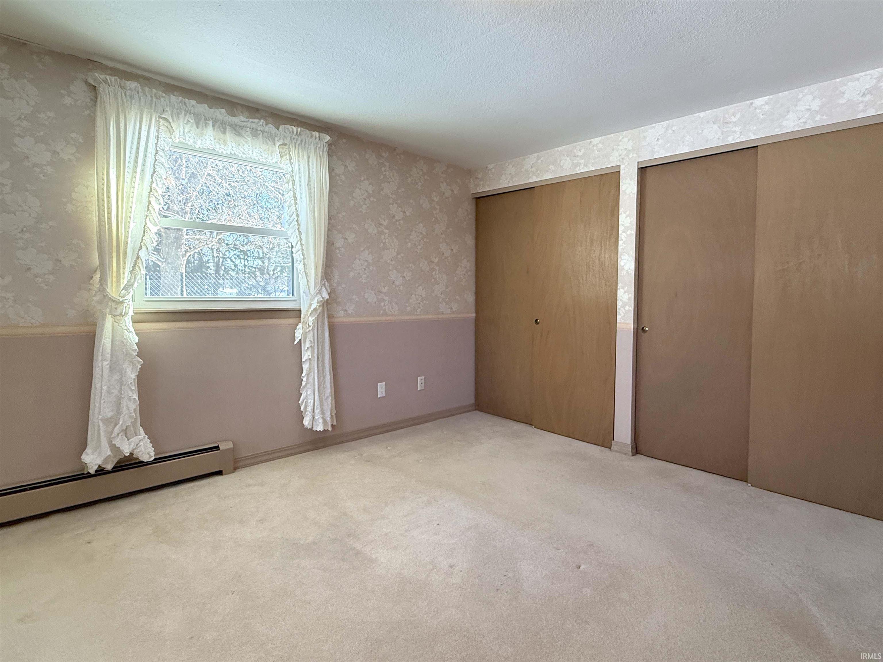 527 E Jefferson Street