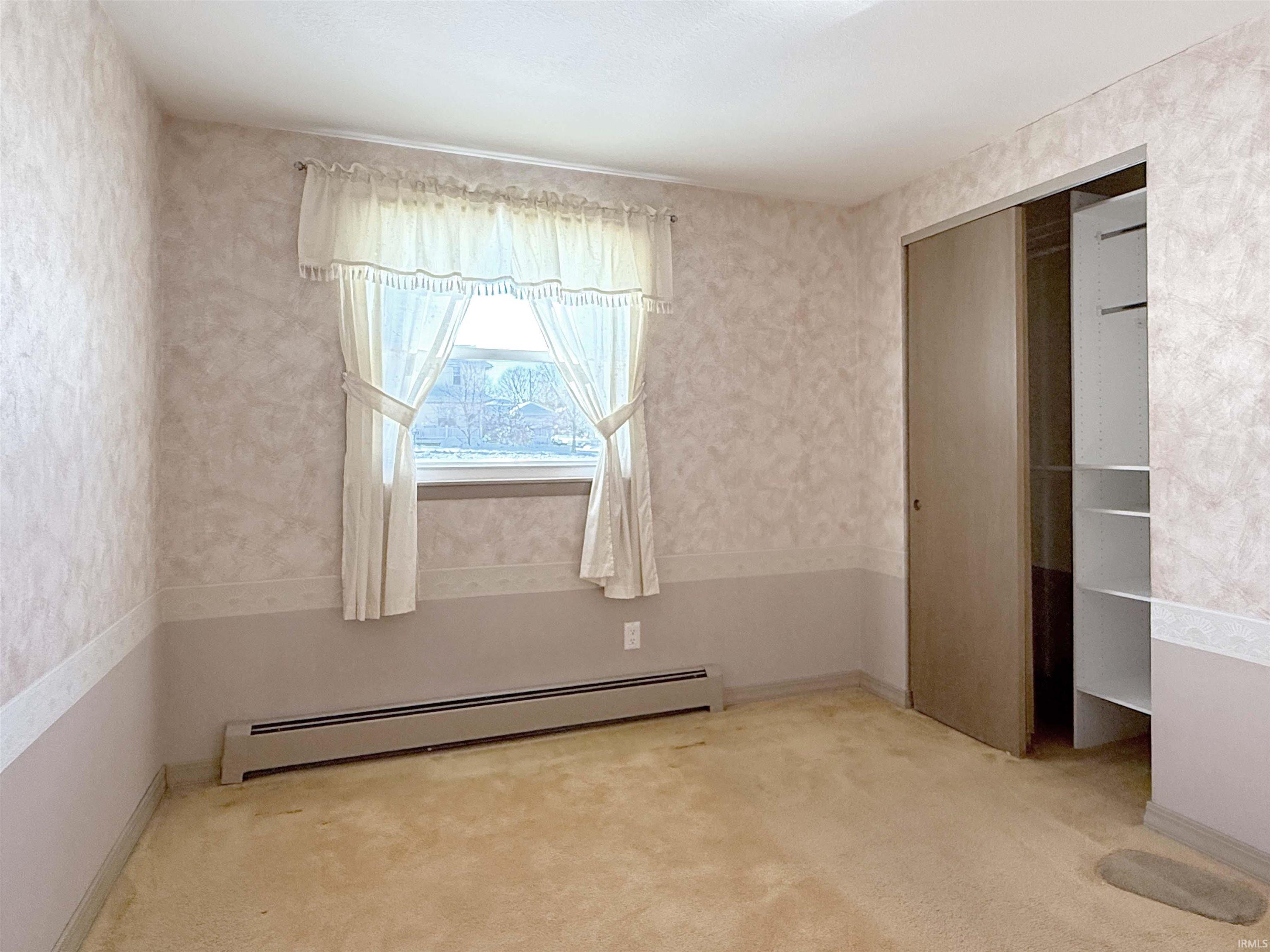 527 E Jefferson Street