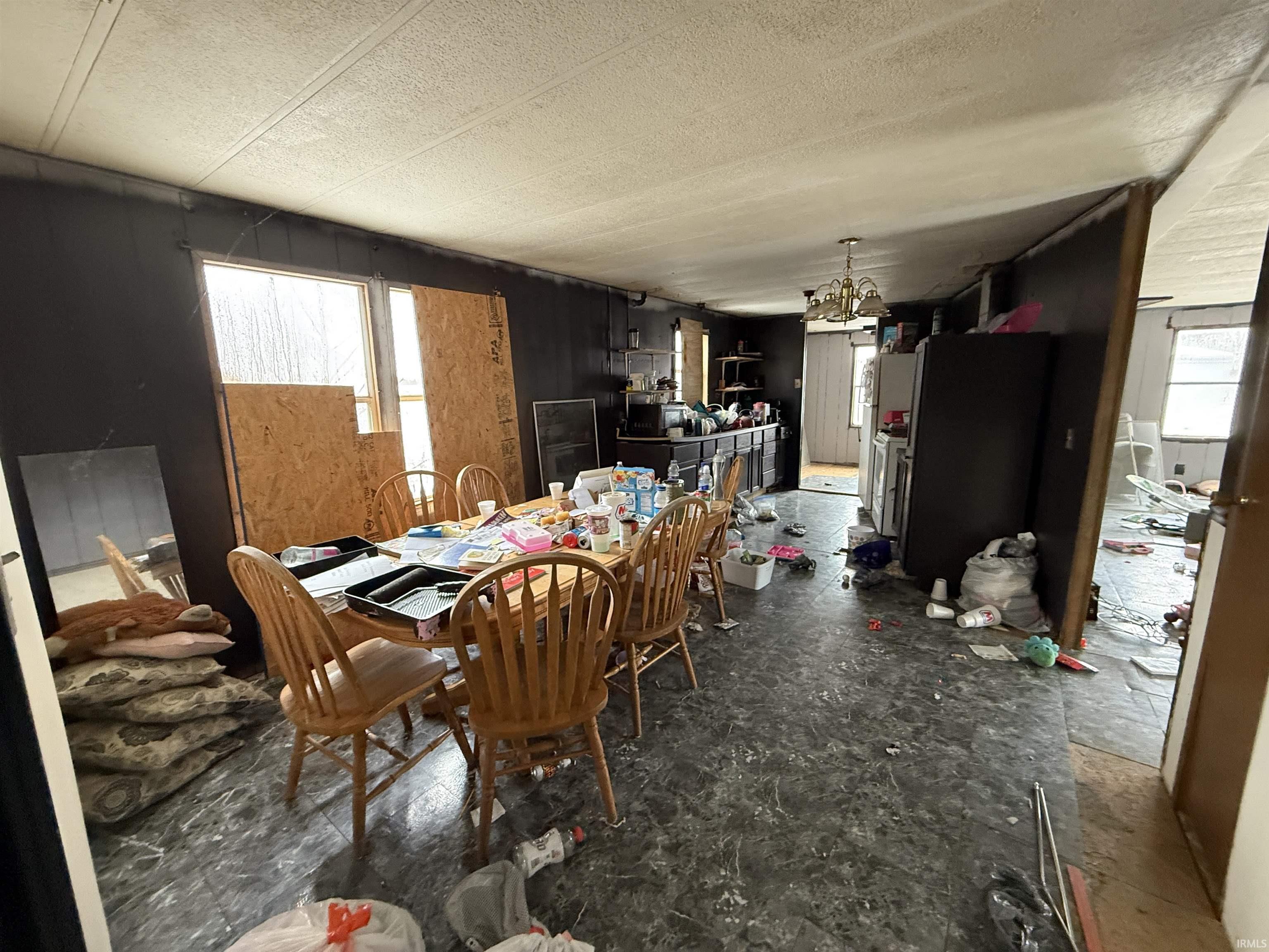 Homes for sale in Richland, IN | 9402 W County Road 70 N, Richland, IN 47634 | MLS# 202548226