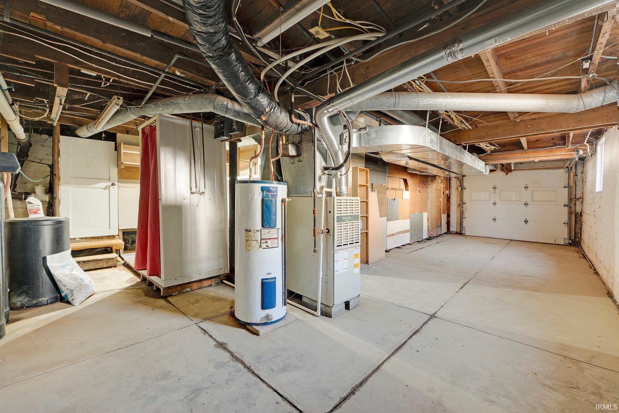 Photo 33 of 5540 N Willow Avenue