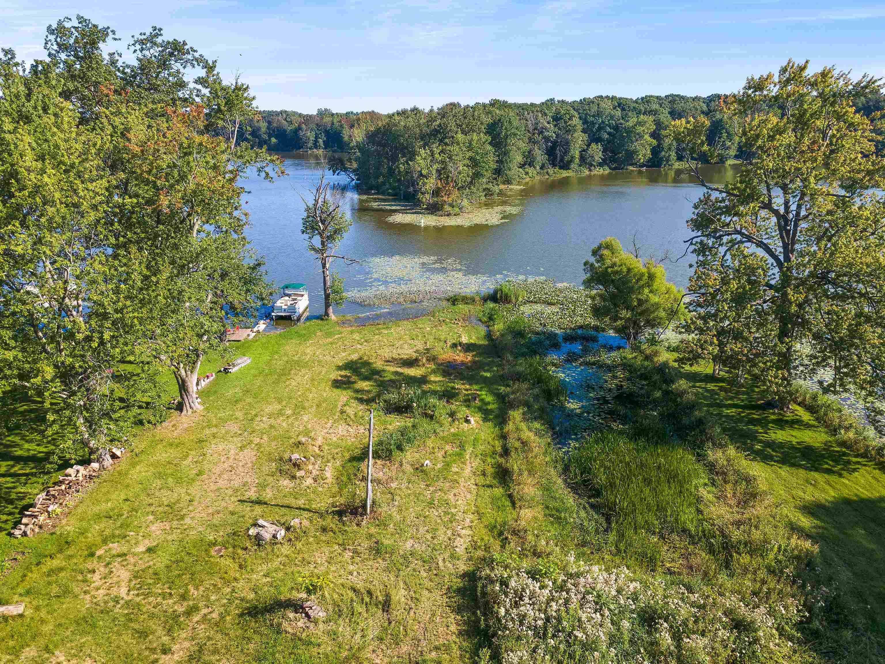 Photo 5 of 9094 N Steinbarger Lake Road