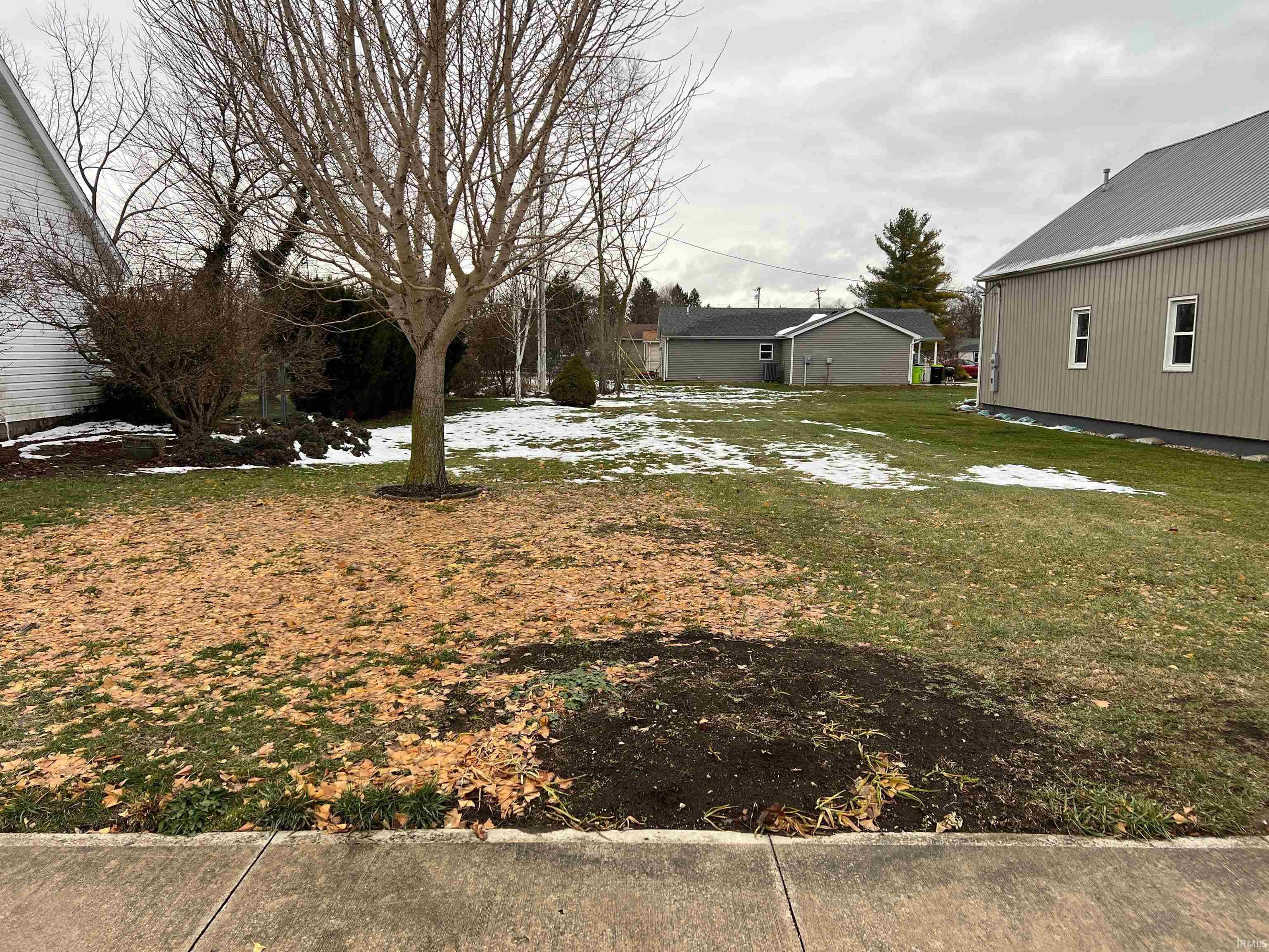 View of additional lot.