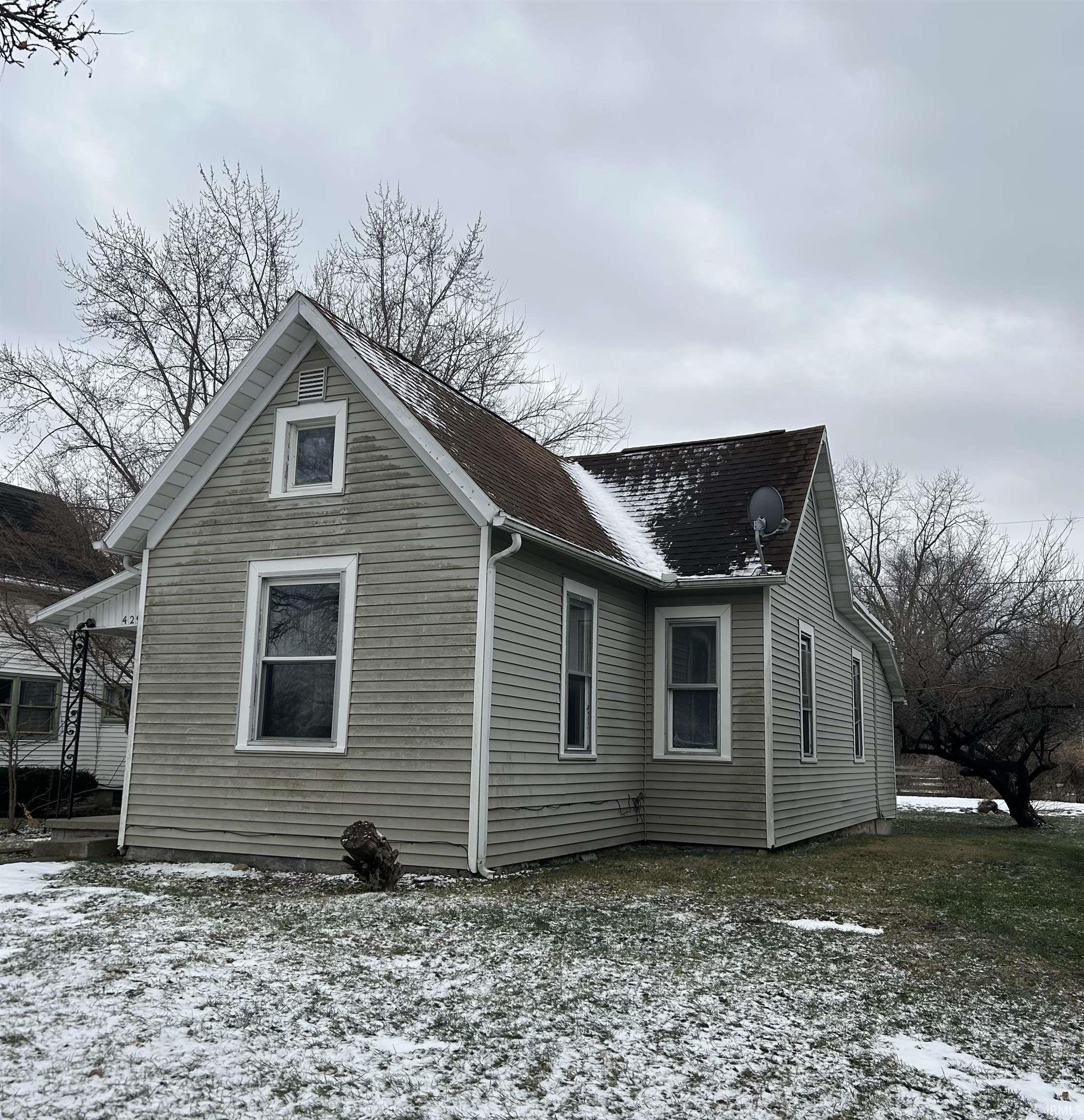 Homes for sale in Peru, IN | 429 Adams Ave, Peru, IN 46970 | MLS# 202548781