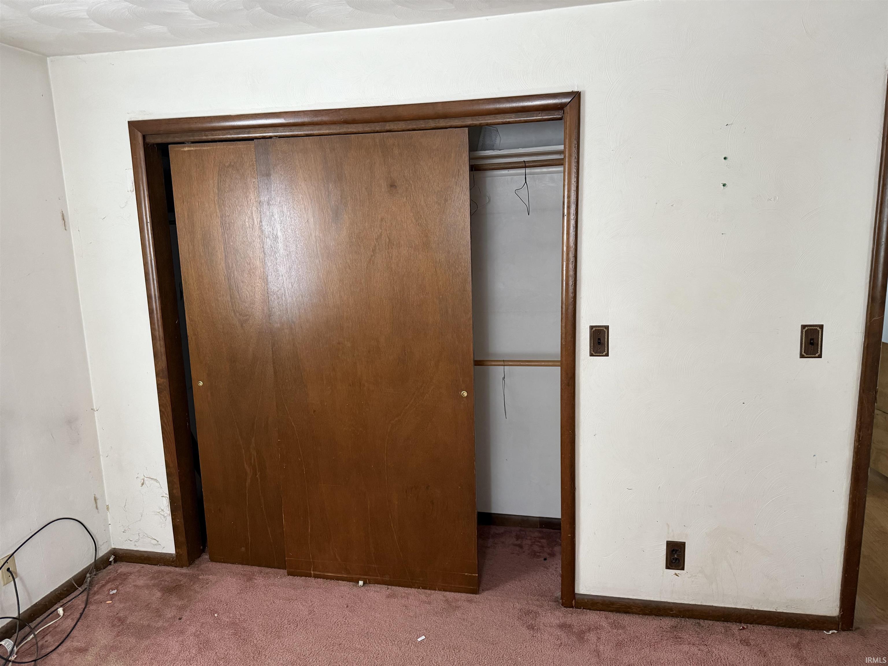 Photo 11 of 800 S Ijams Street