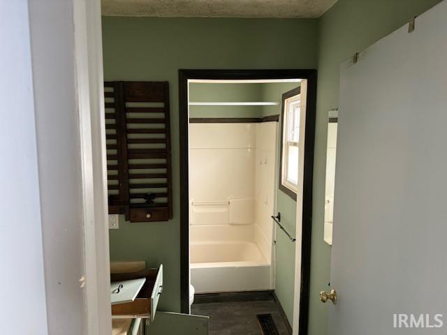 Photo 13 of 800 S Ijams Street