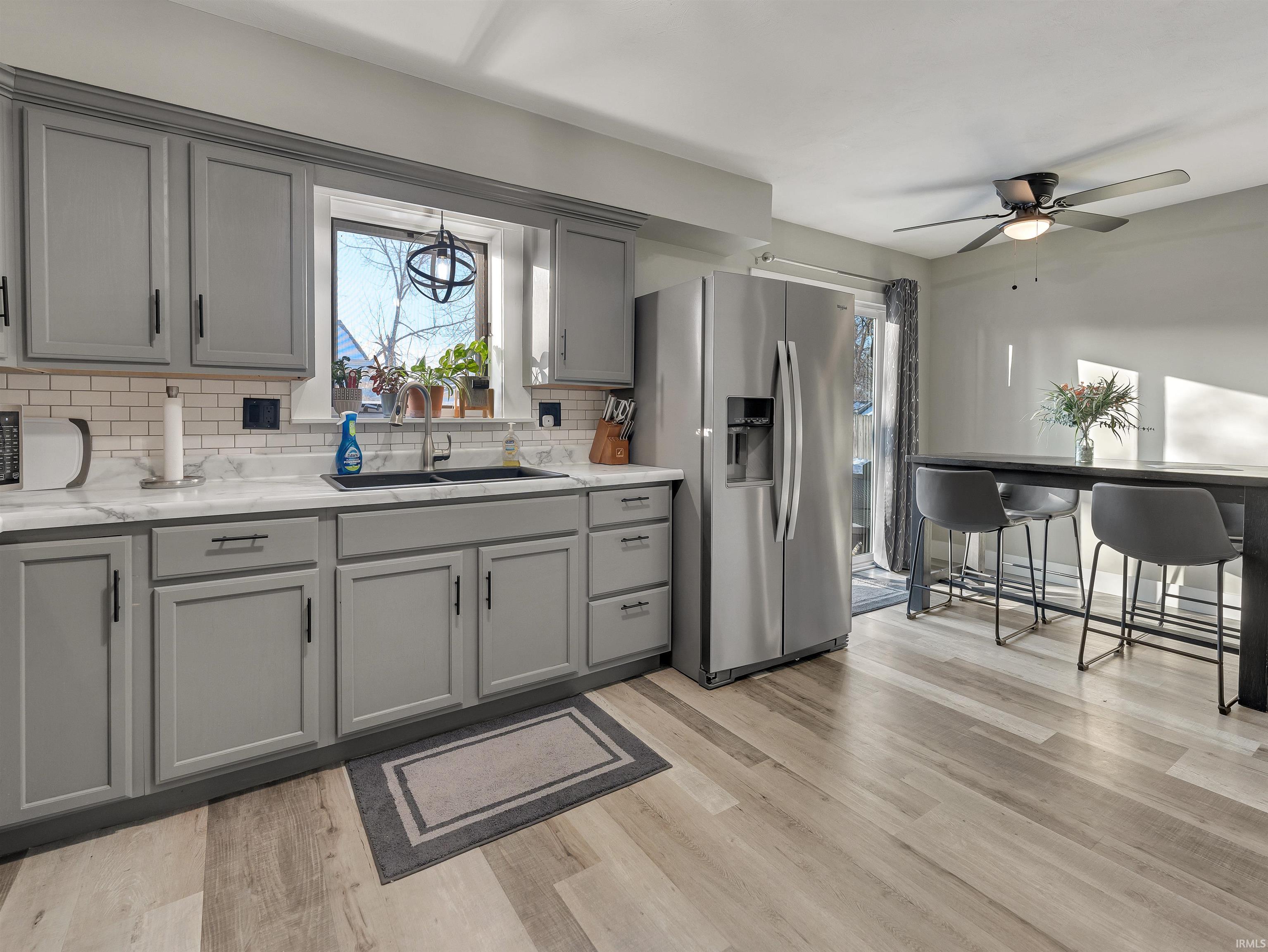 Photo 6 of 2123 Edgerton Street