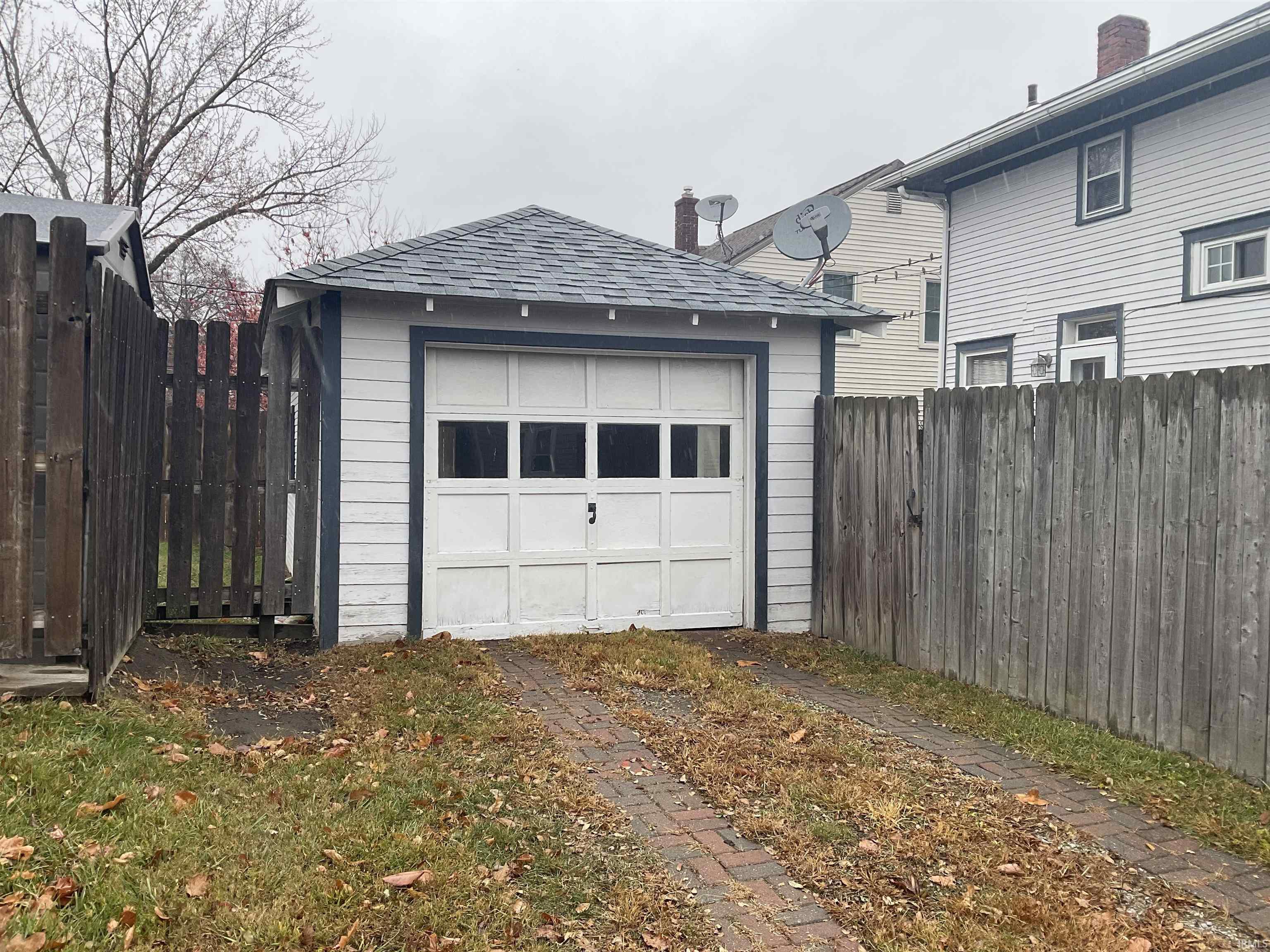 View of detached garage