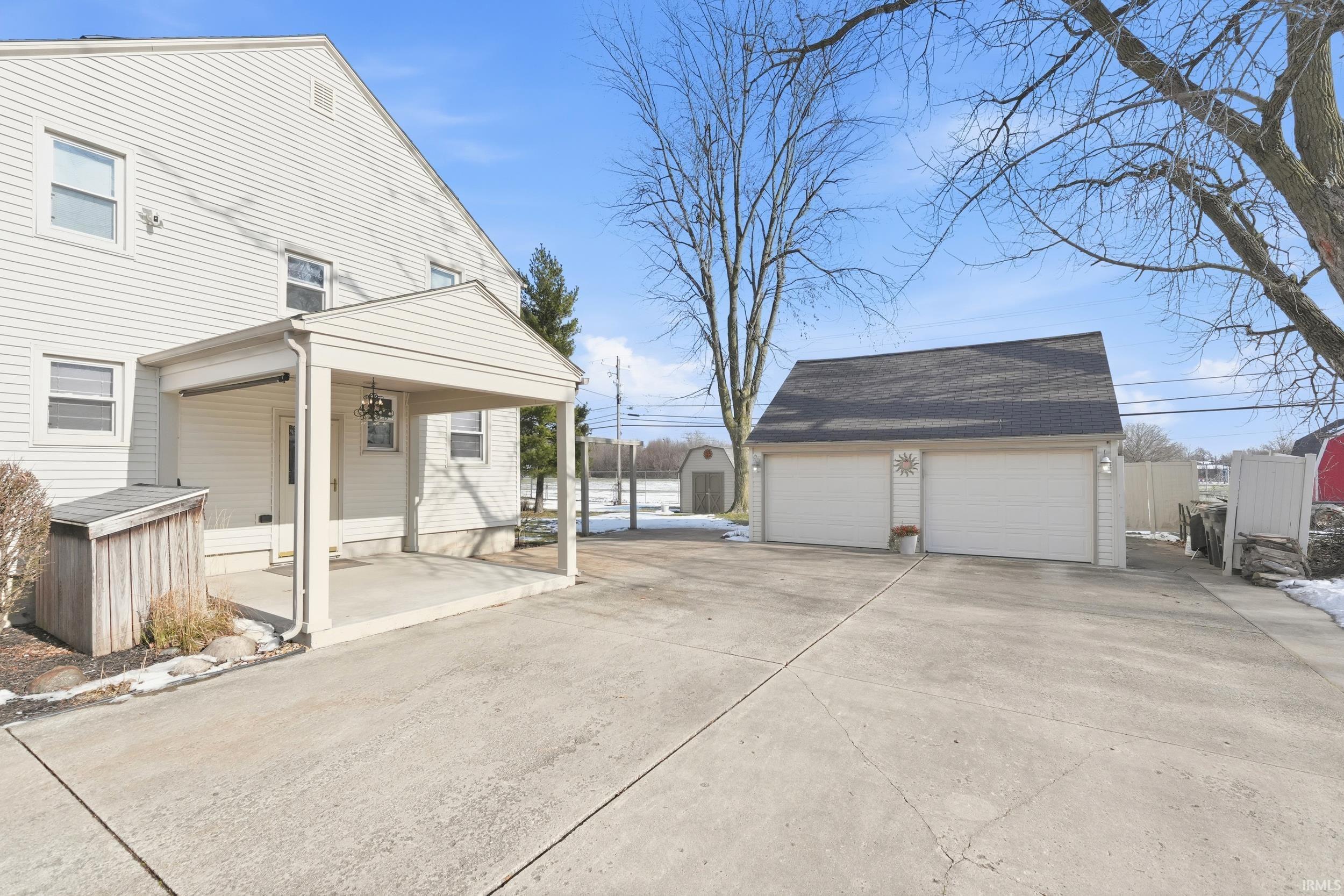 Photo 2 of 1706 Inwood Drive