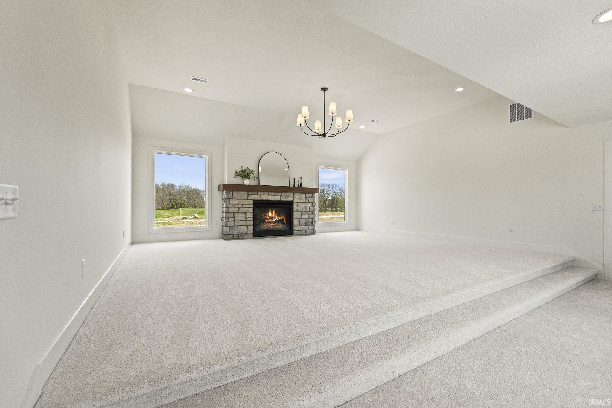 Photo 27 of 594 Contour Cove