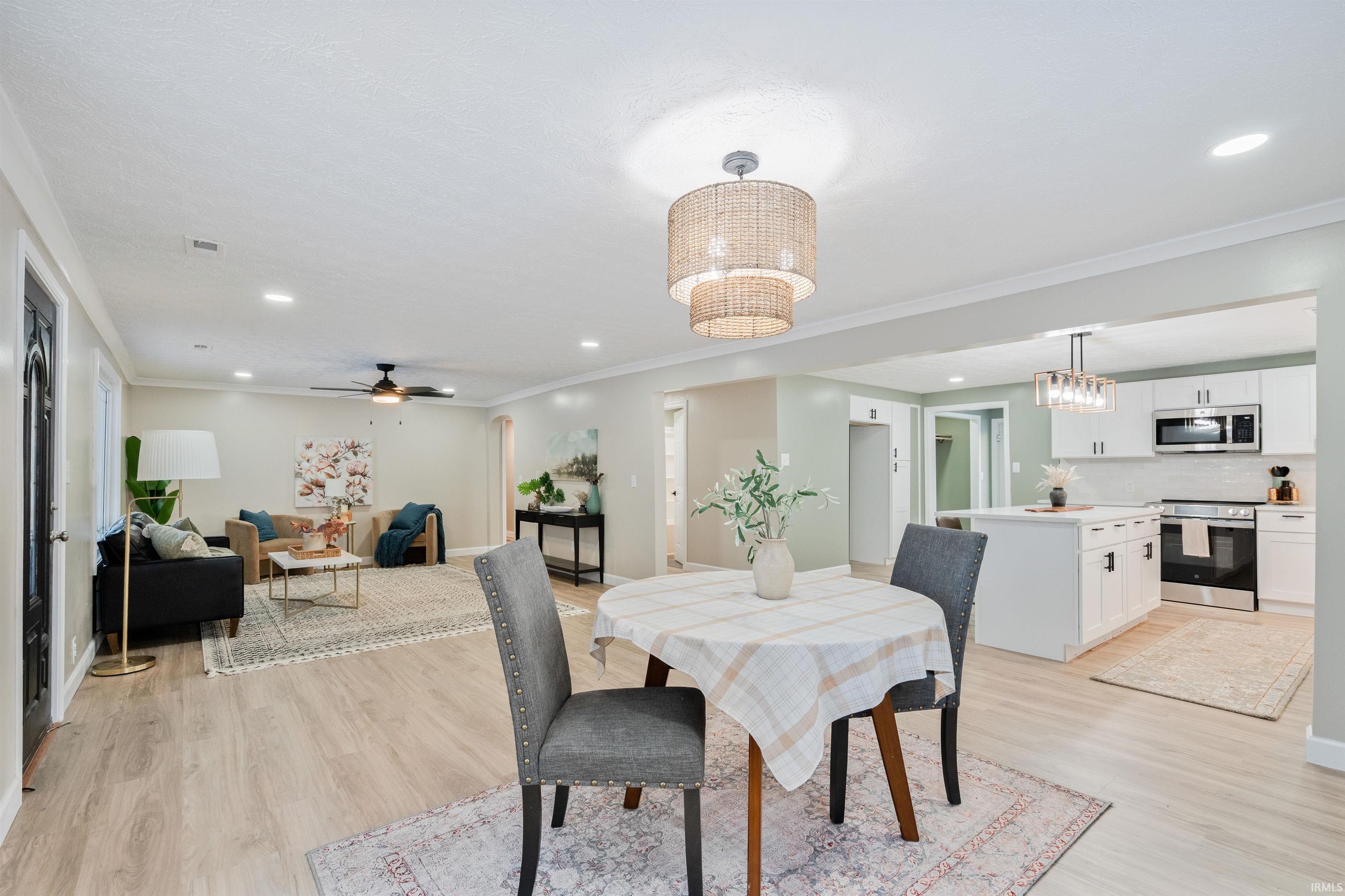 Homes for sale in Sharpsville, IN | 133 E 700 N, Sharpsville, IN 46068 | MLS# 202549005