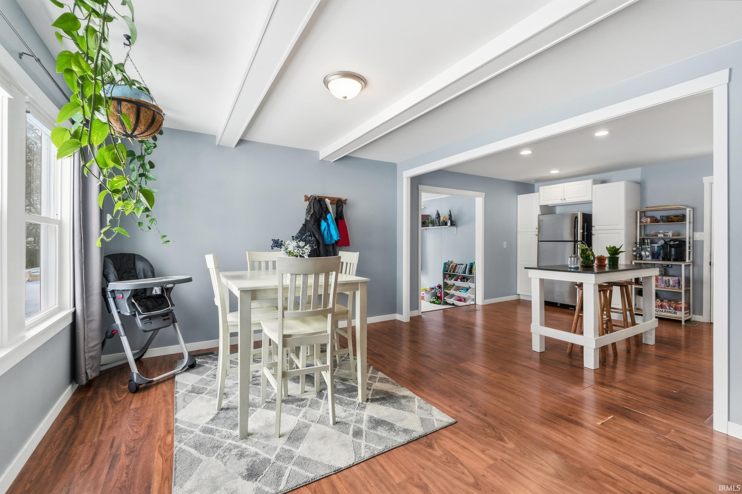 Homes for sale in Fort Wayne, IN | 701 N Camden Dr, Fort Wayne, IN 46825 | MLS# 202549115