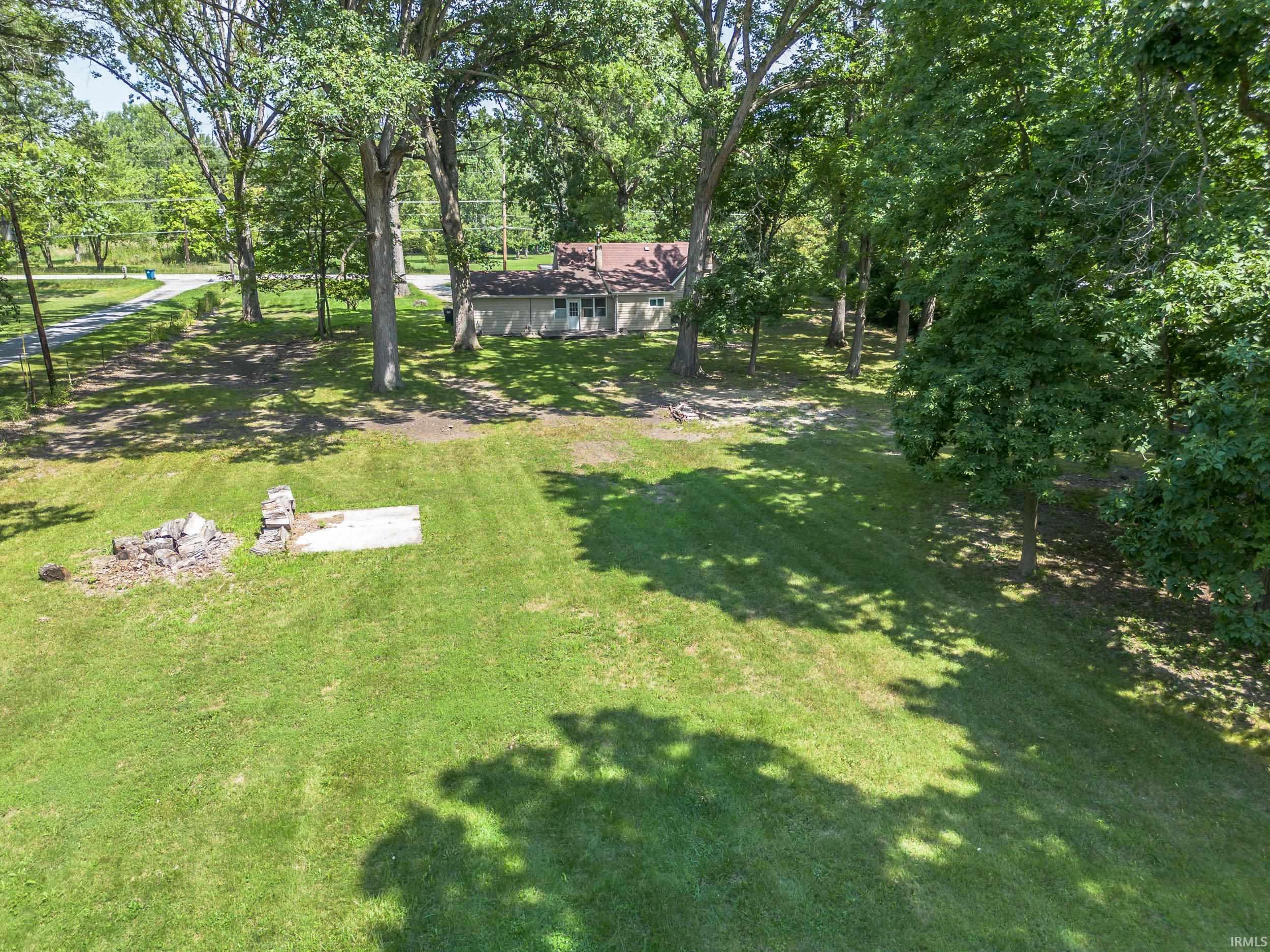 Photo 12 of 2605 W Dupont Road