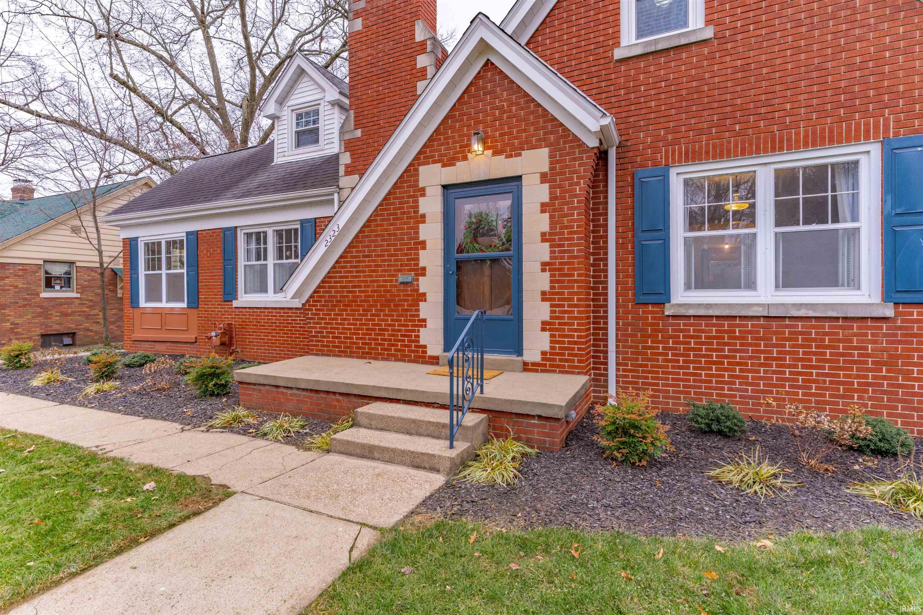 Homes for sale in Evansville, IN | 2323 E Mulberry St, Evansville, IN 47714 | MLS# 202549165