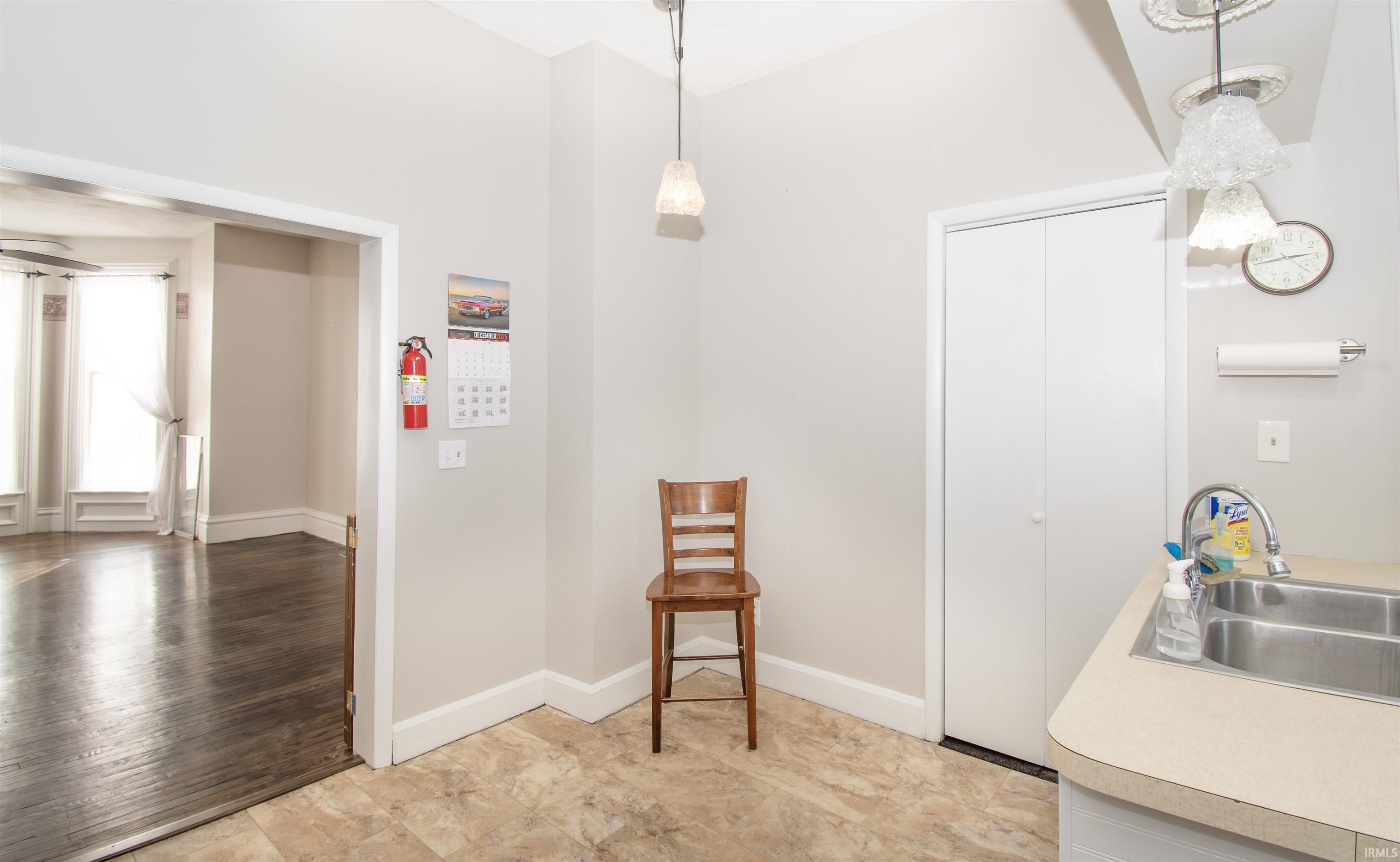 Dining room with baseboards