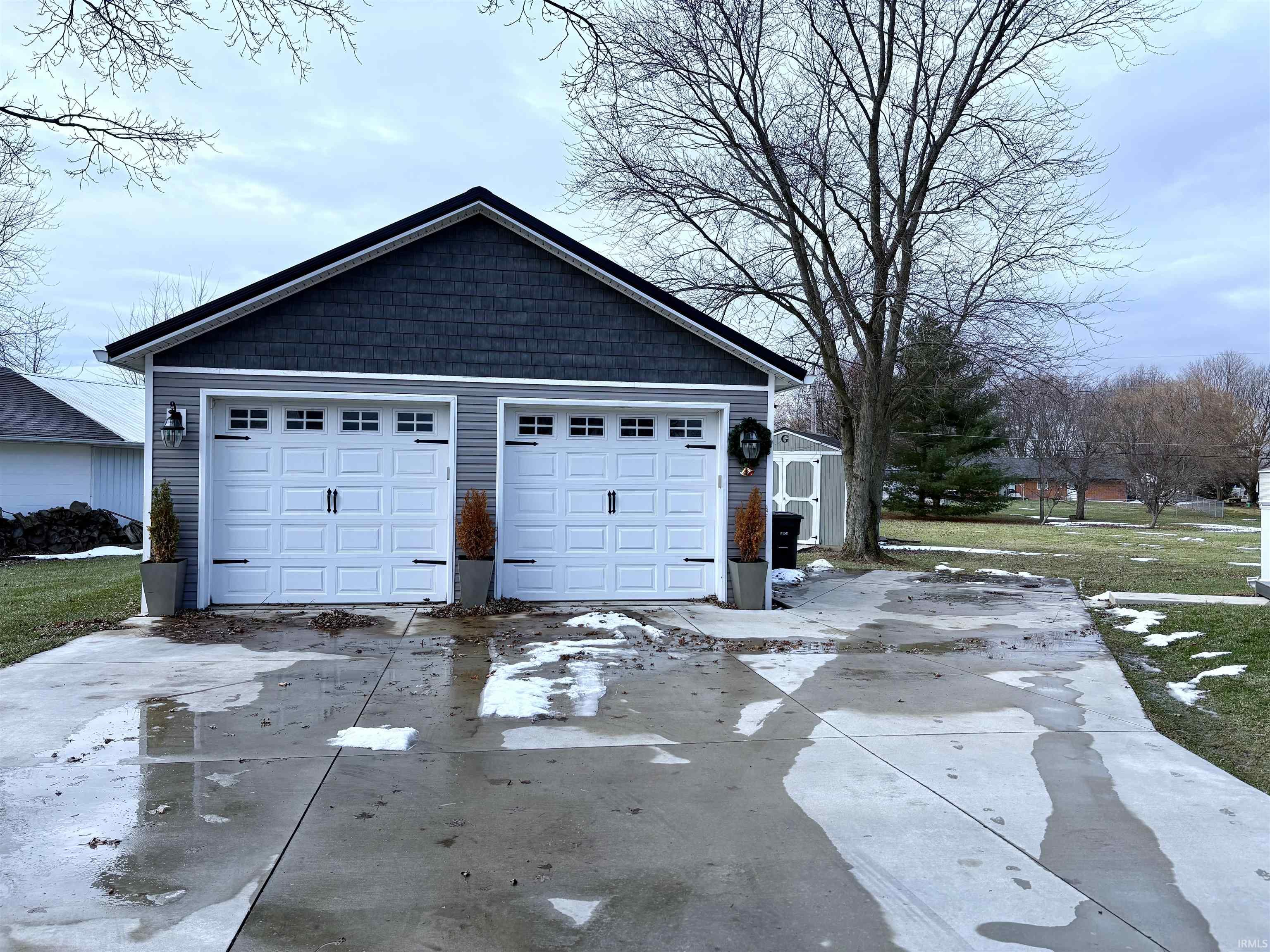 Homes for sale in Muncie, IN | 3305 N Benton Rd, Muncie, IN 47304 | MLS# 202549271