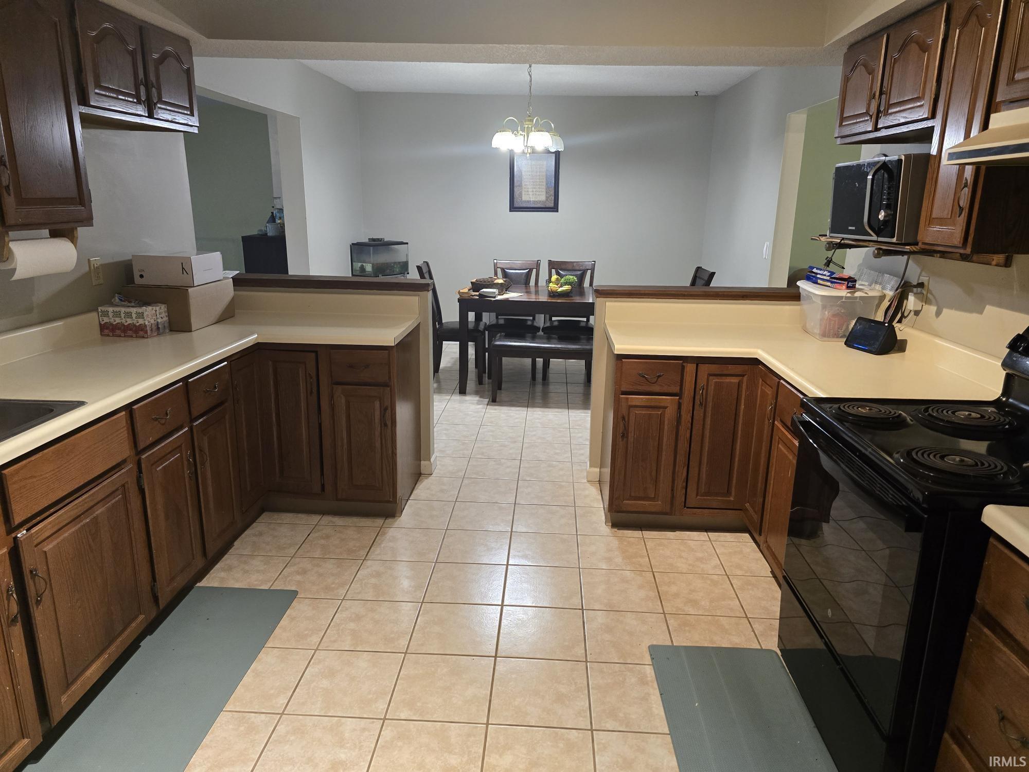 Homes for sale in Sweetser, IN | 318 Gayle Dr, Sweetser, IN 46987 | MLS# 202549281