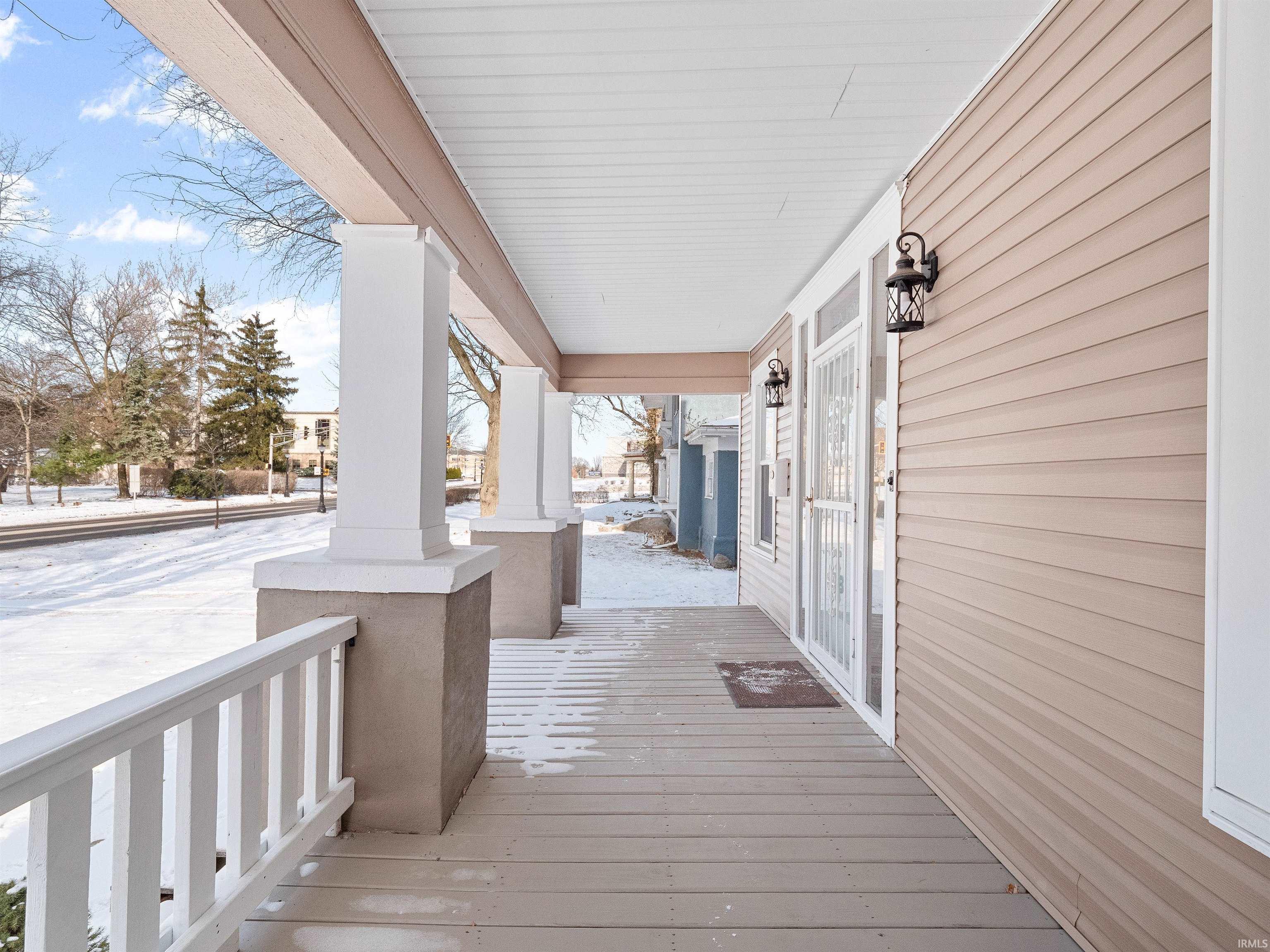 Homes for sale in Fort Wayne, IN | 2713 Fairfield Ave, Fort Wayne, IN 46807 | MLS# 202549293