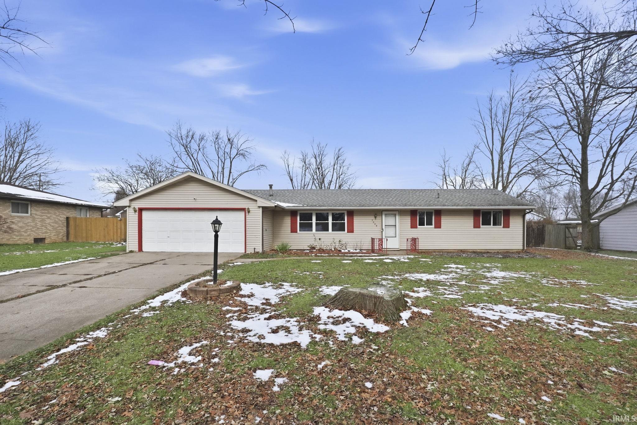 Homes for sale in Fort Wayne, IN | 3009 Stardale Dr, Fort Wayne, IN 46816 | MLS# 202549301