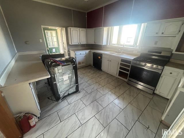 Homes for sale in Peru, IN | 33 E Warren St, Peru, IN 46970 | MLS# 202549347