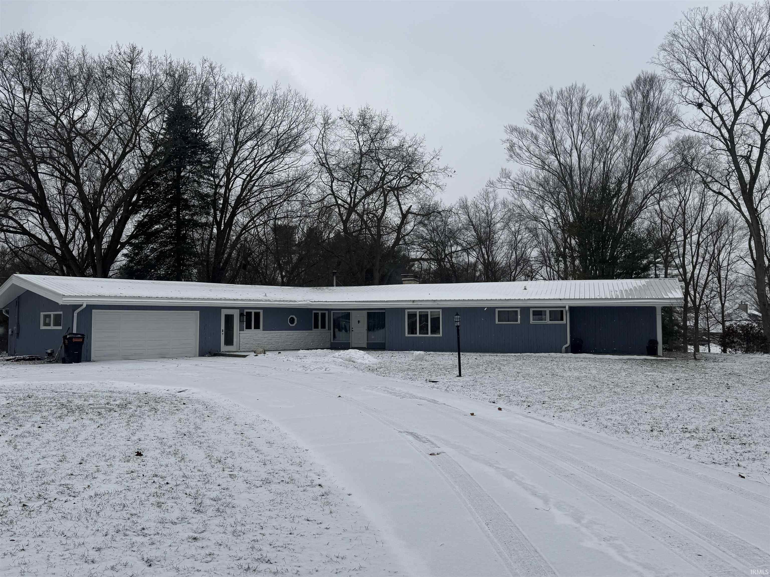 Homes for sale in Elkhart, IN | 51745 Winding Waters Ln, Elkhart, IN 46514 | MLS# 202549372